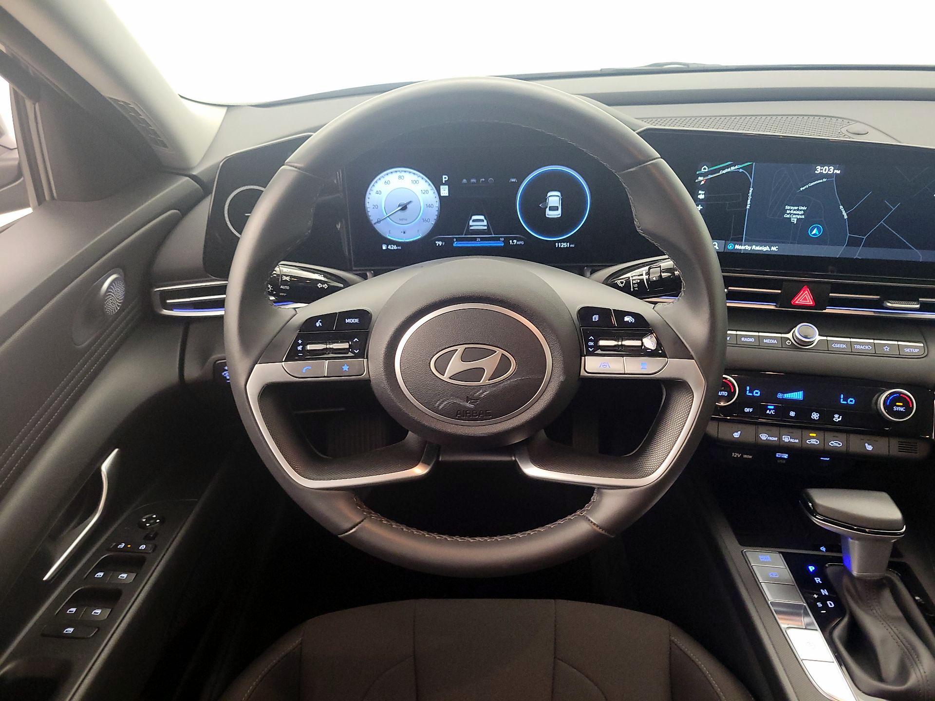 Thumbnail: 2025 Hyundai Elantra - 10