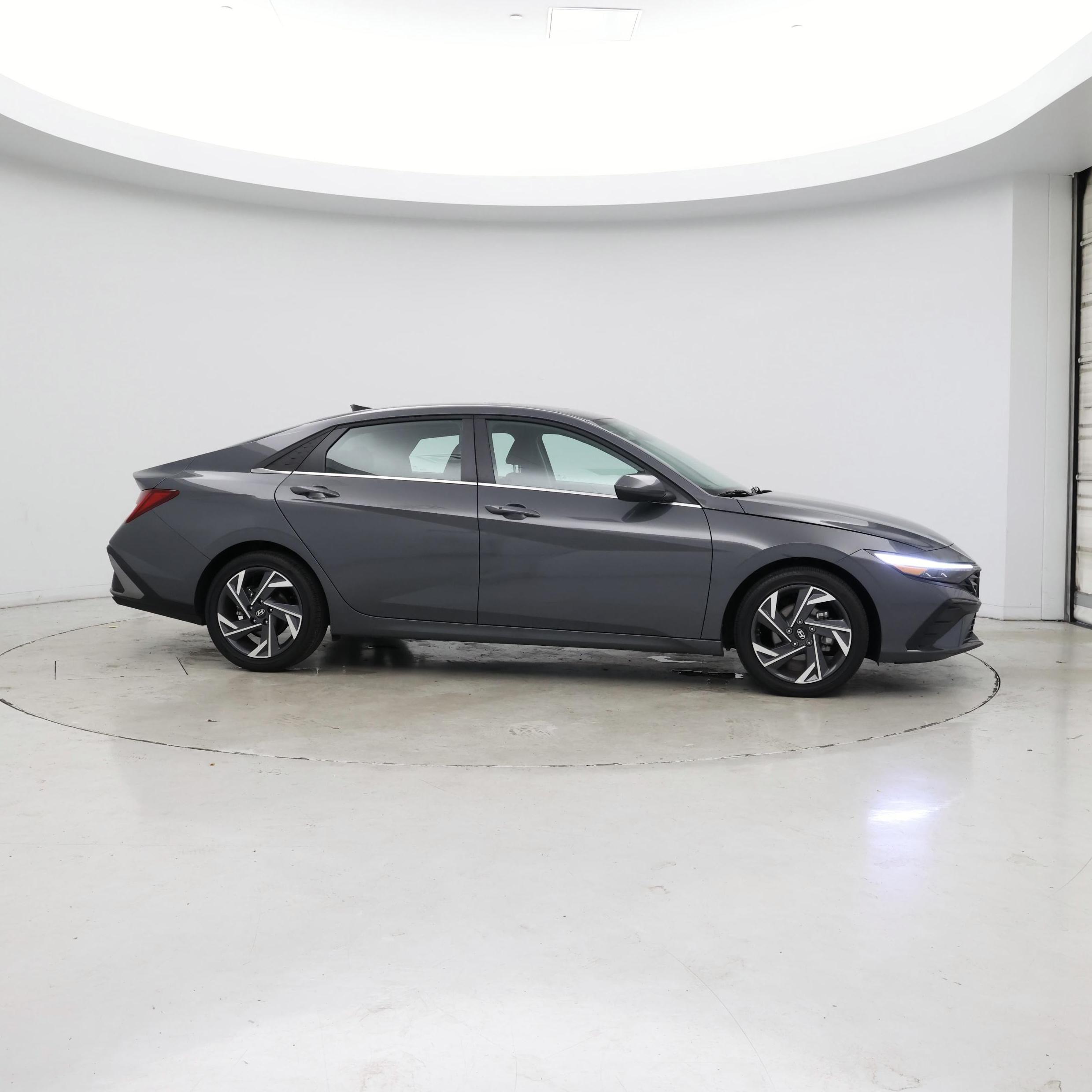 Thumbnail: 2025 Hyundai Elantra - 7