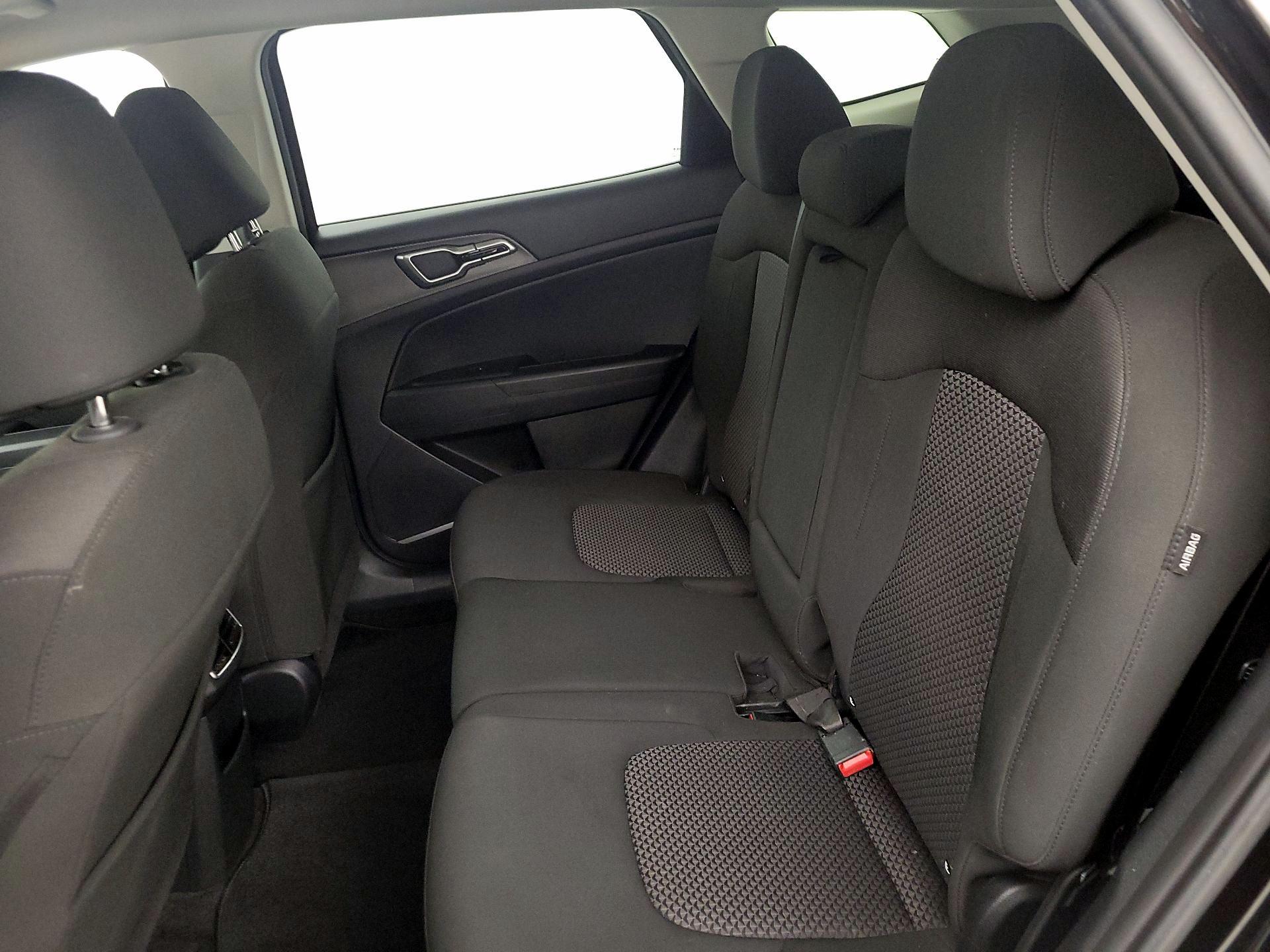 Thumbnail: 2025 Kia Sportage - 19