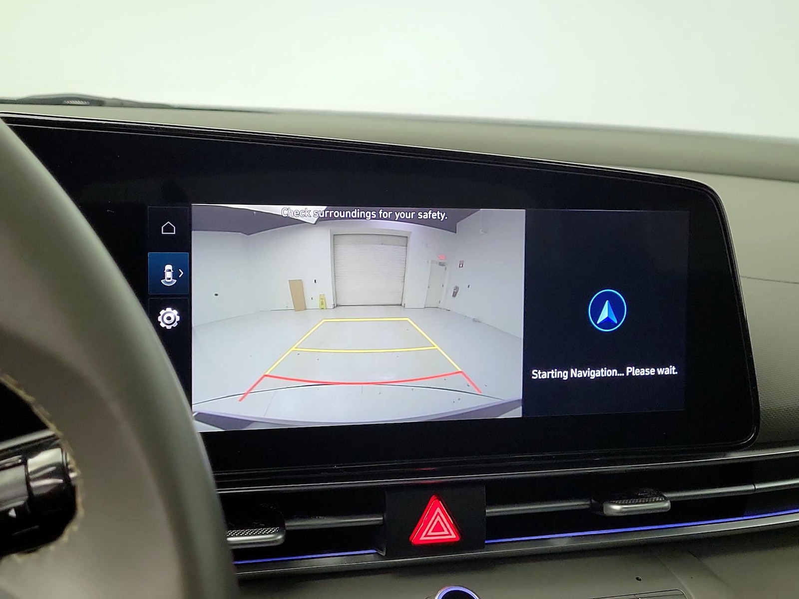 2025 Hyundai Elantra SEL - Photo 15