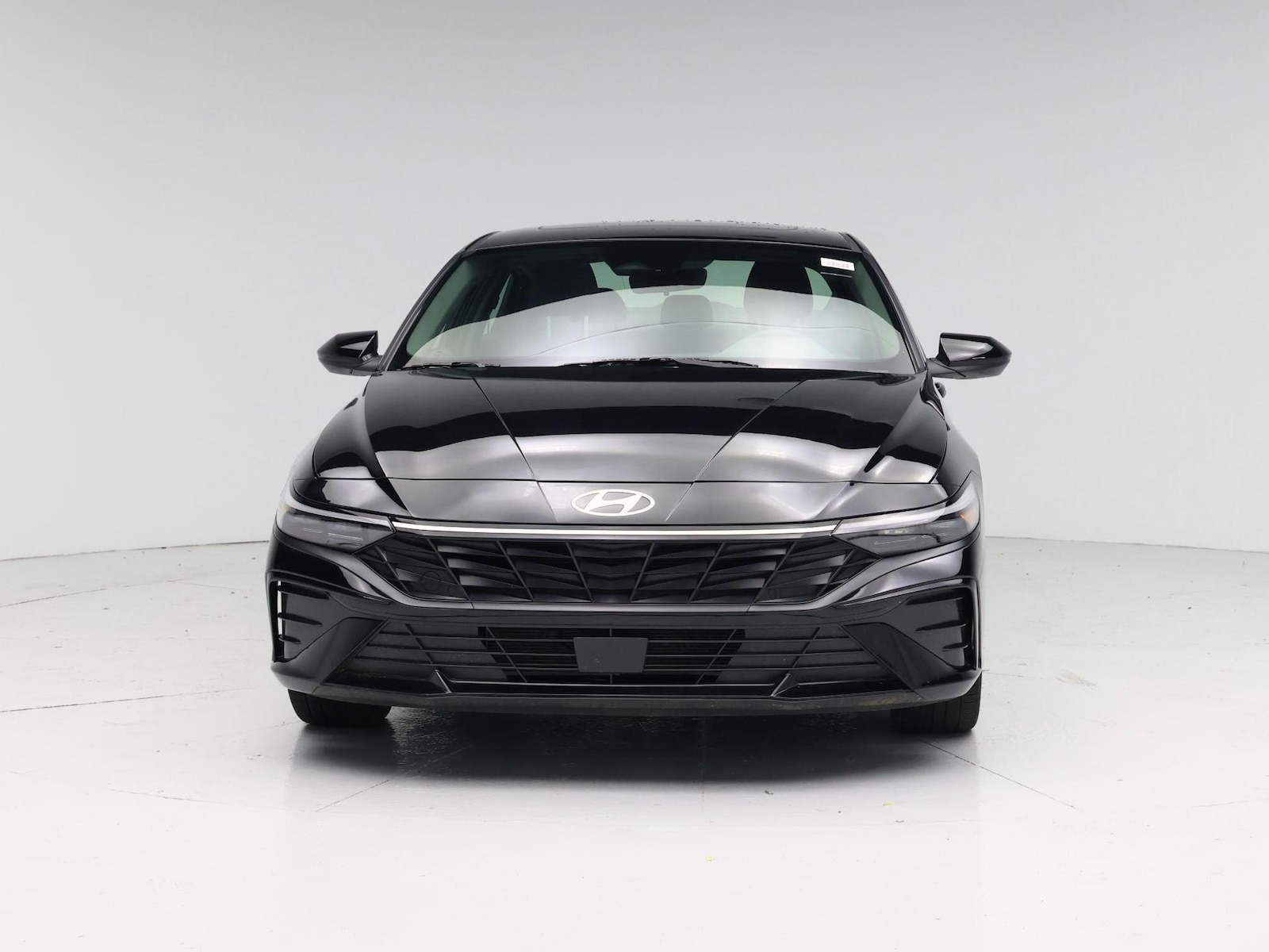 2025 Hyundai Elantra SEL - Photo 6