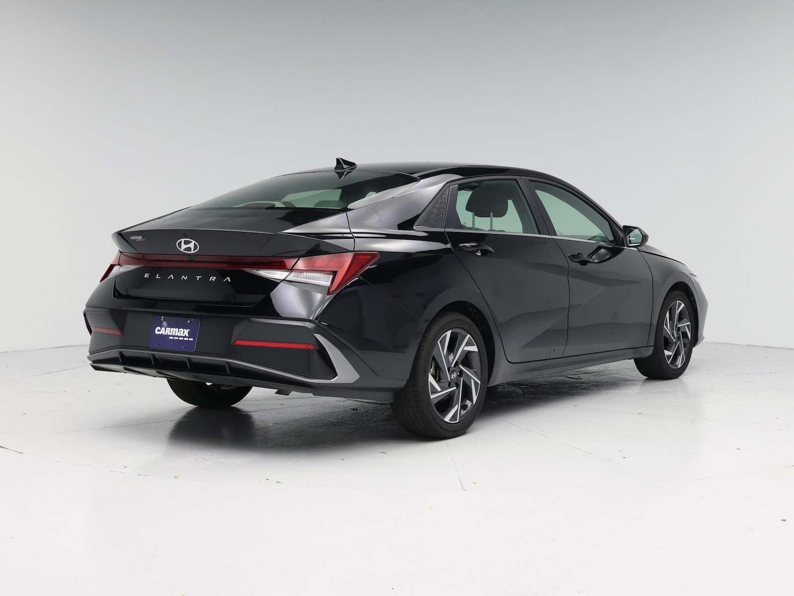 2025 Hyundai Elantra SEL - Photo 9
