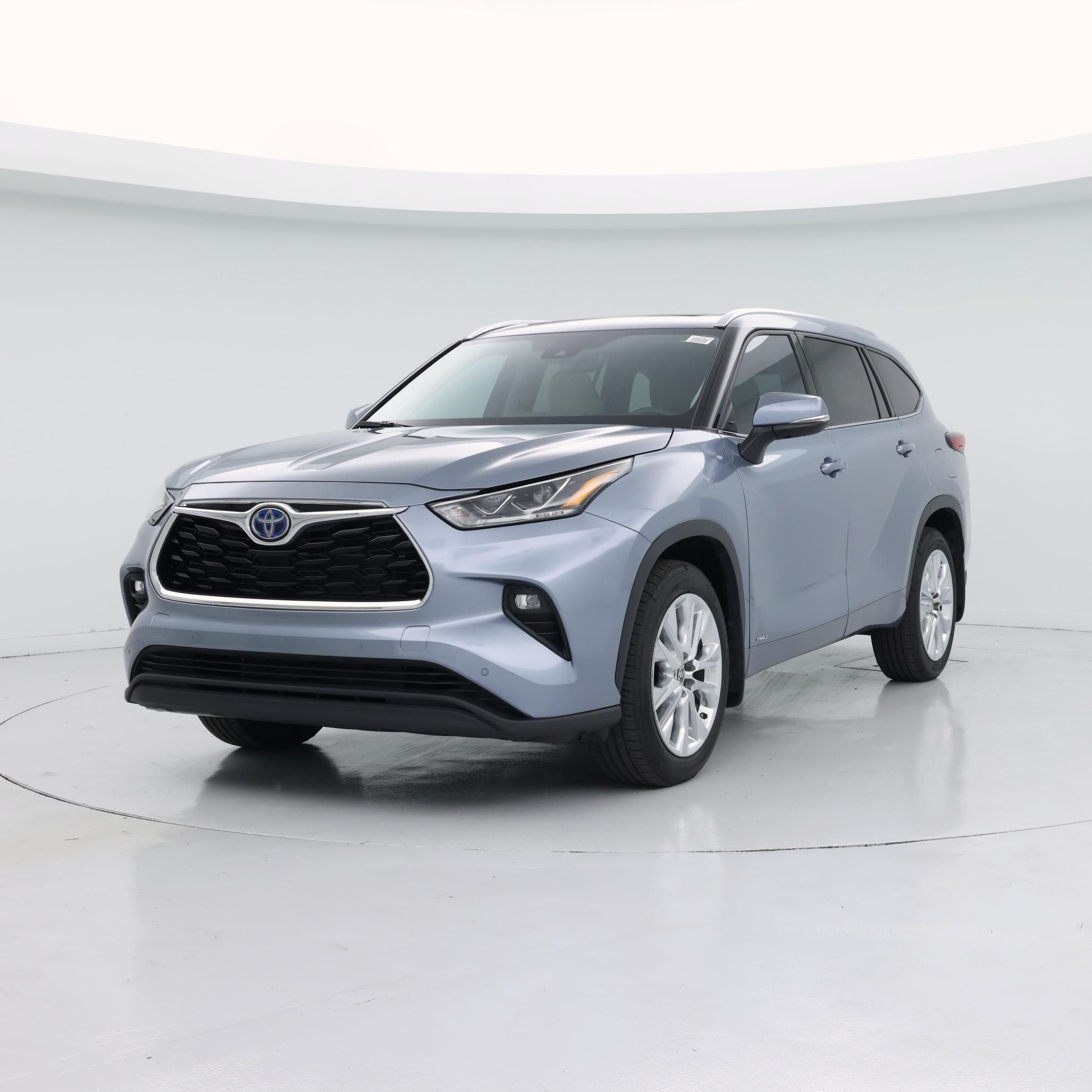 Thumbnail: 2023 Toyota Highlander - 4