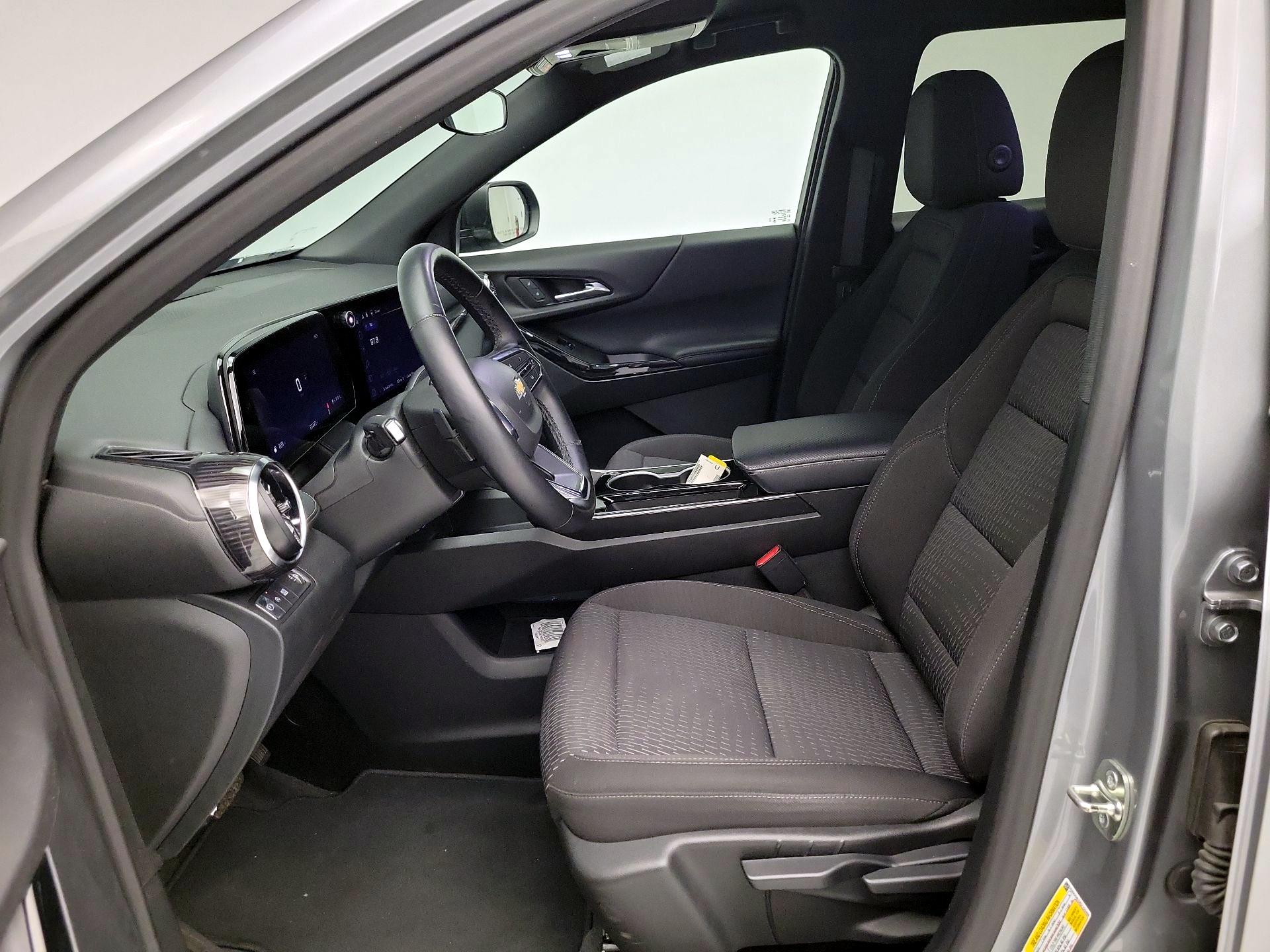 Thumbnail: 2025 Chevrolet Equinox - 11