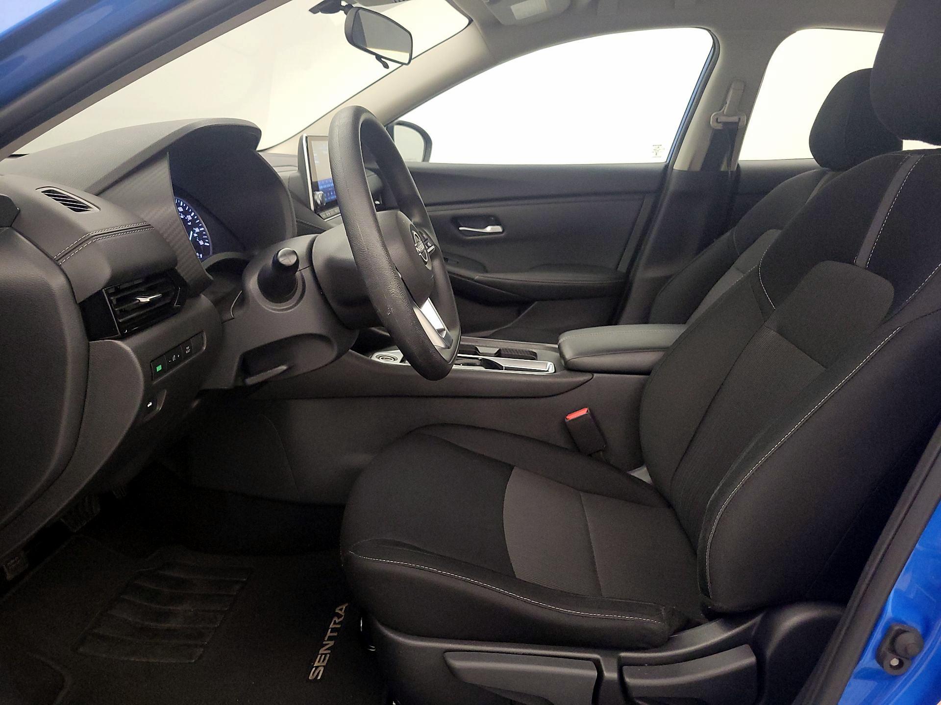 Thumbnail: 2025 Nissan Sentra - 11