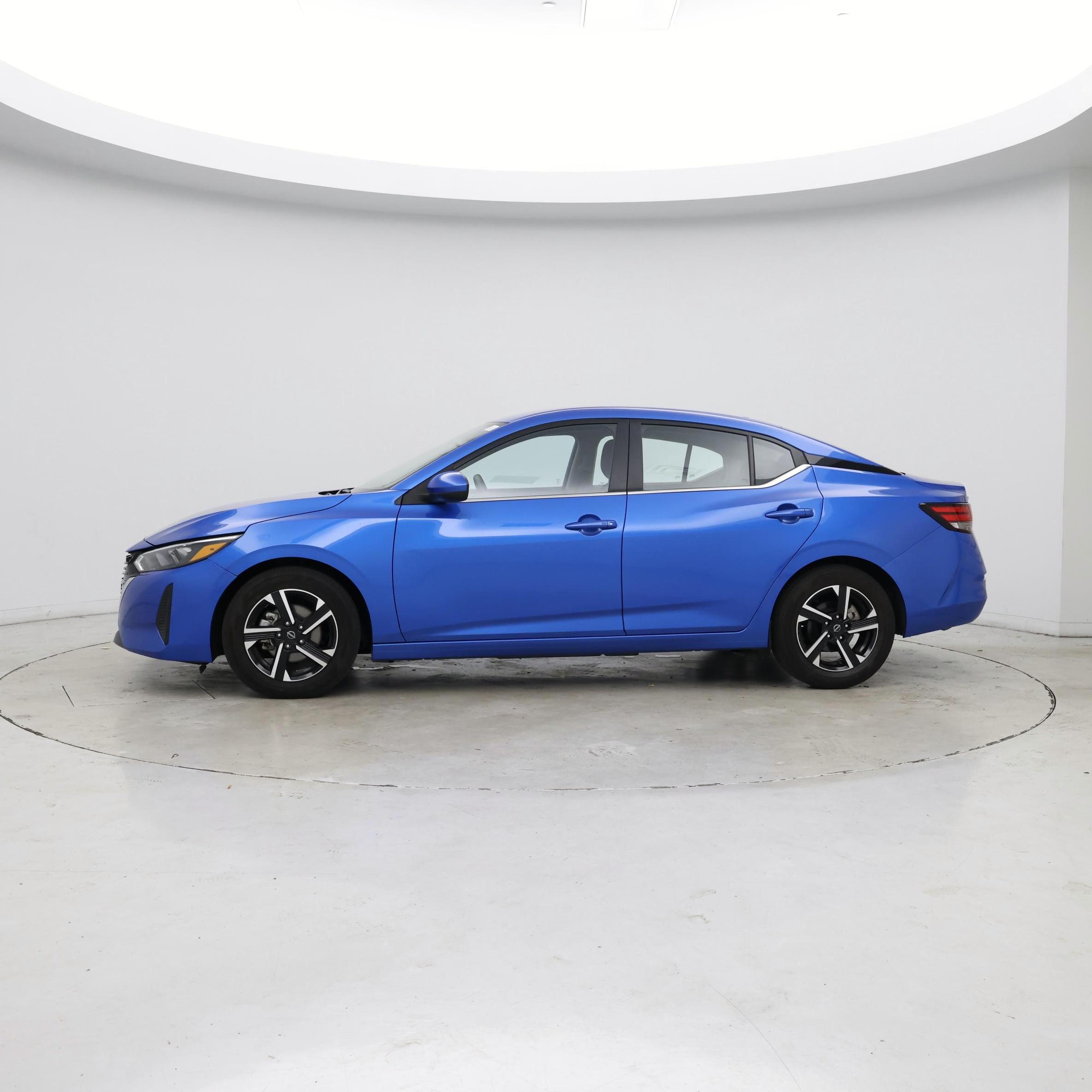 Thumbnail: 2025 Nissan Sentra - 2