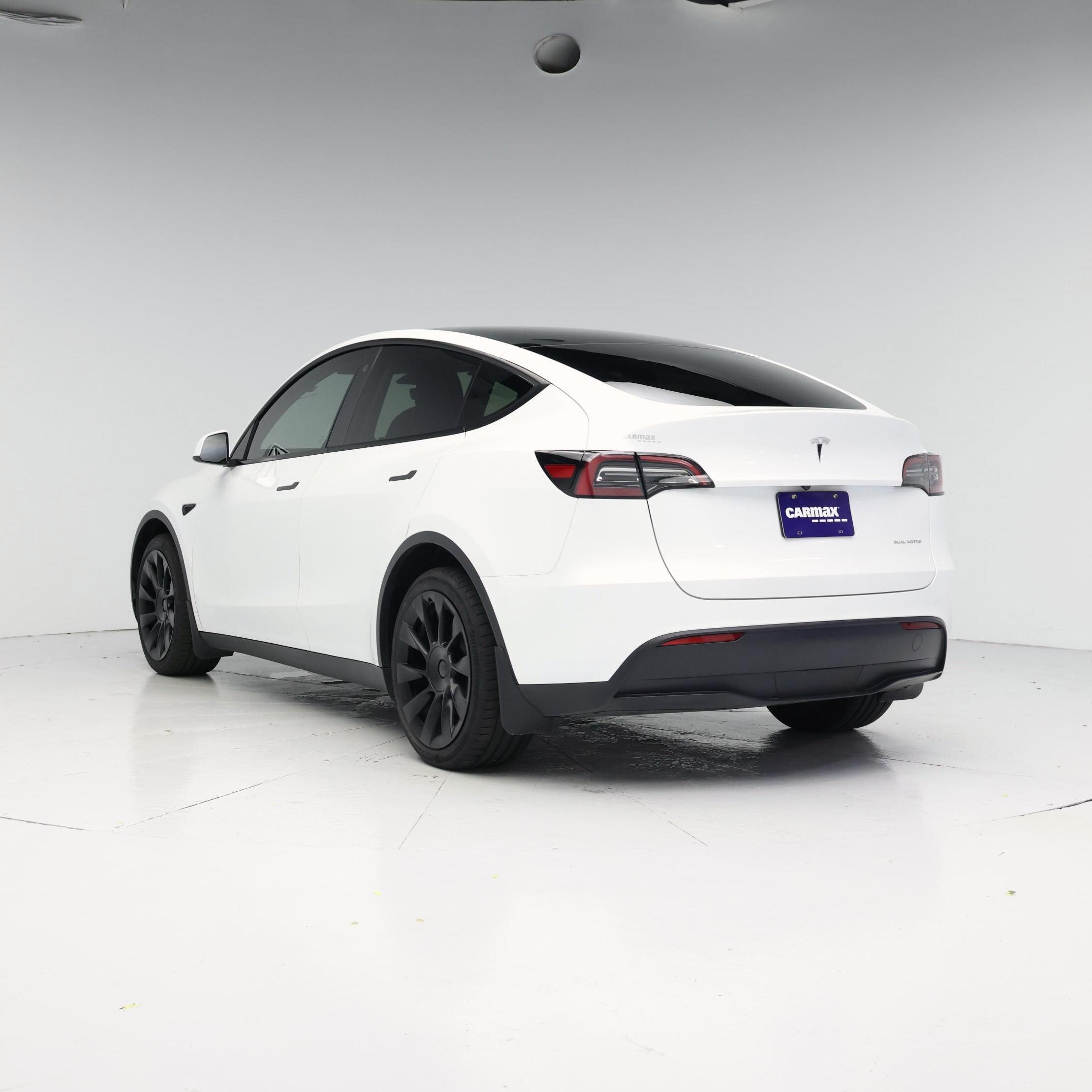 Thumbnail: 2023 Tesla Model Y - 2