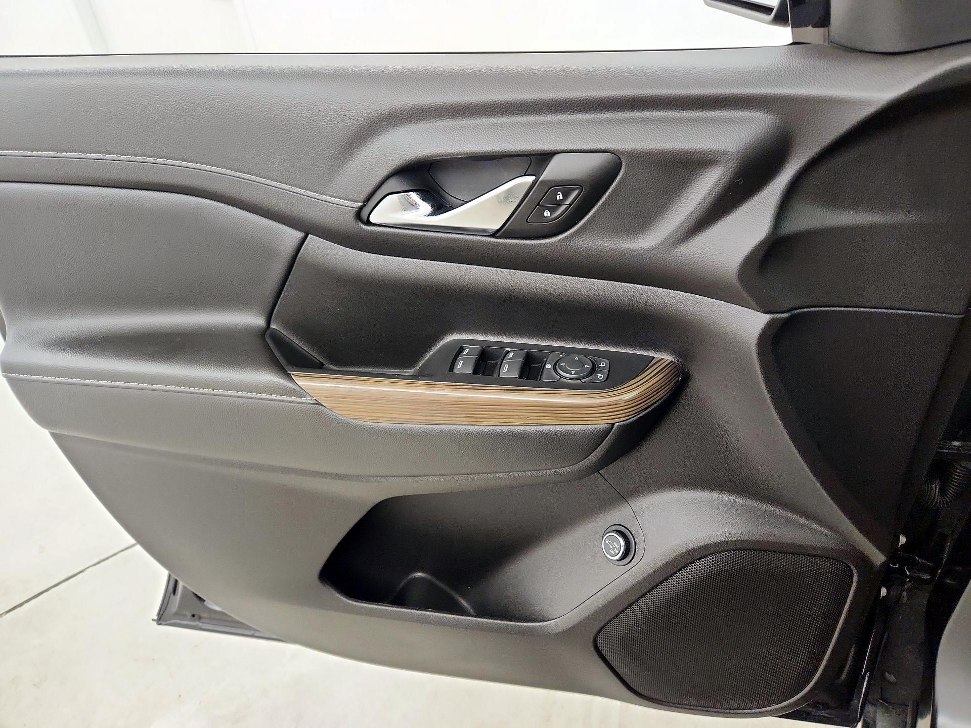 Thumbnail: 2022 GMC Acadia - 12