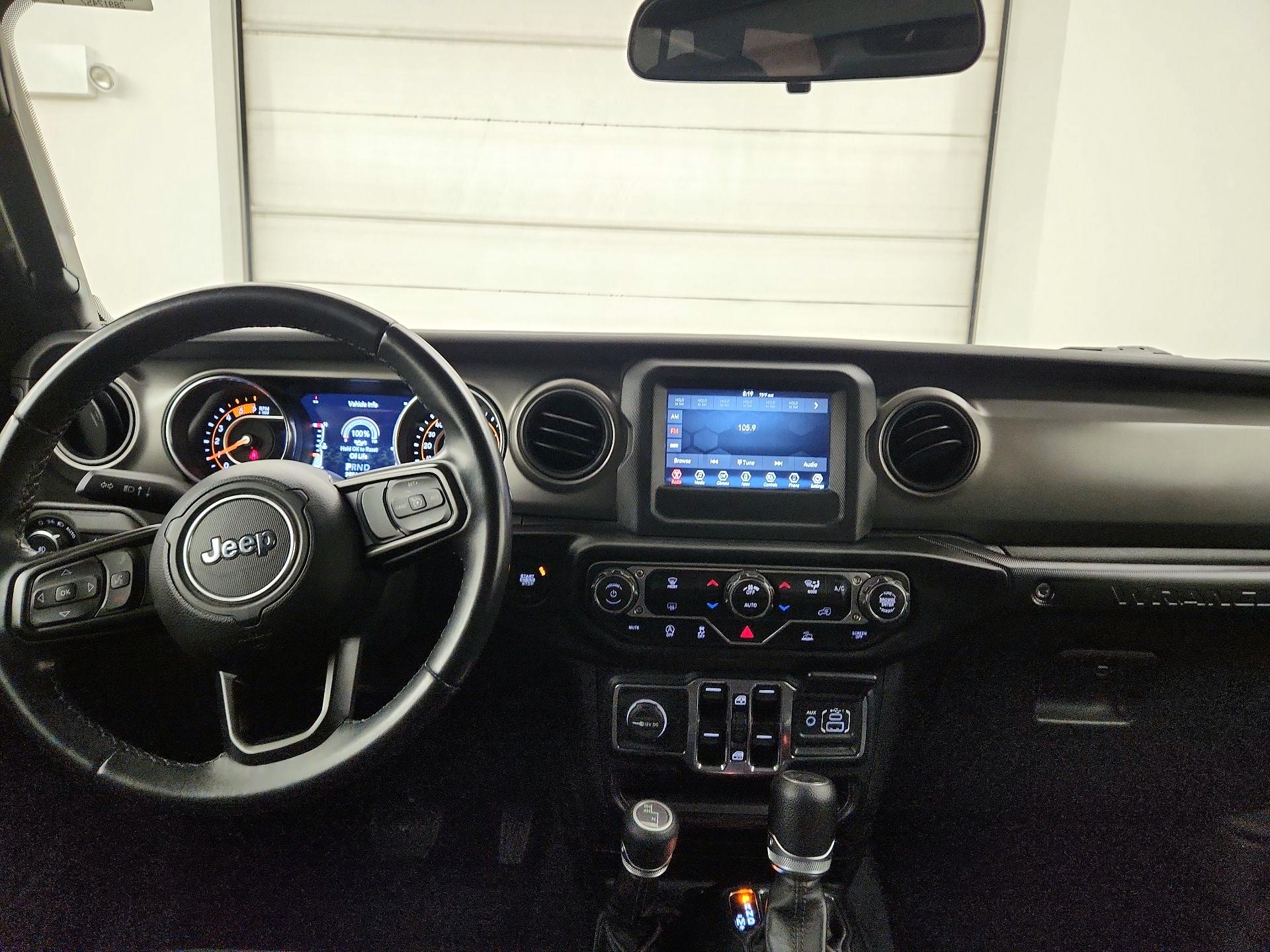 Thumbnail: 2022 Jeep Wrangler - 9