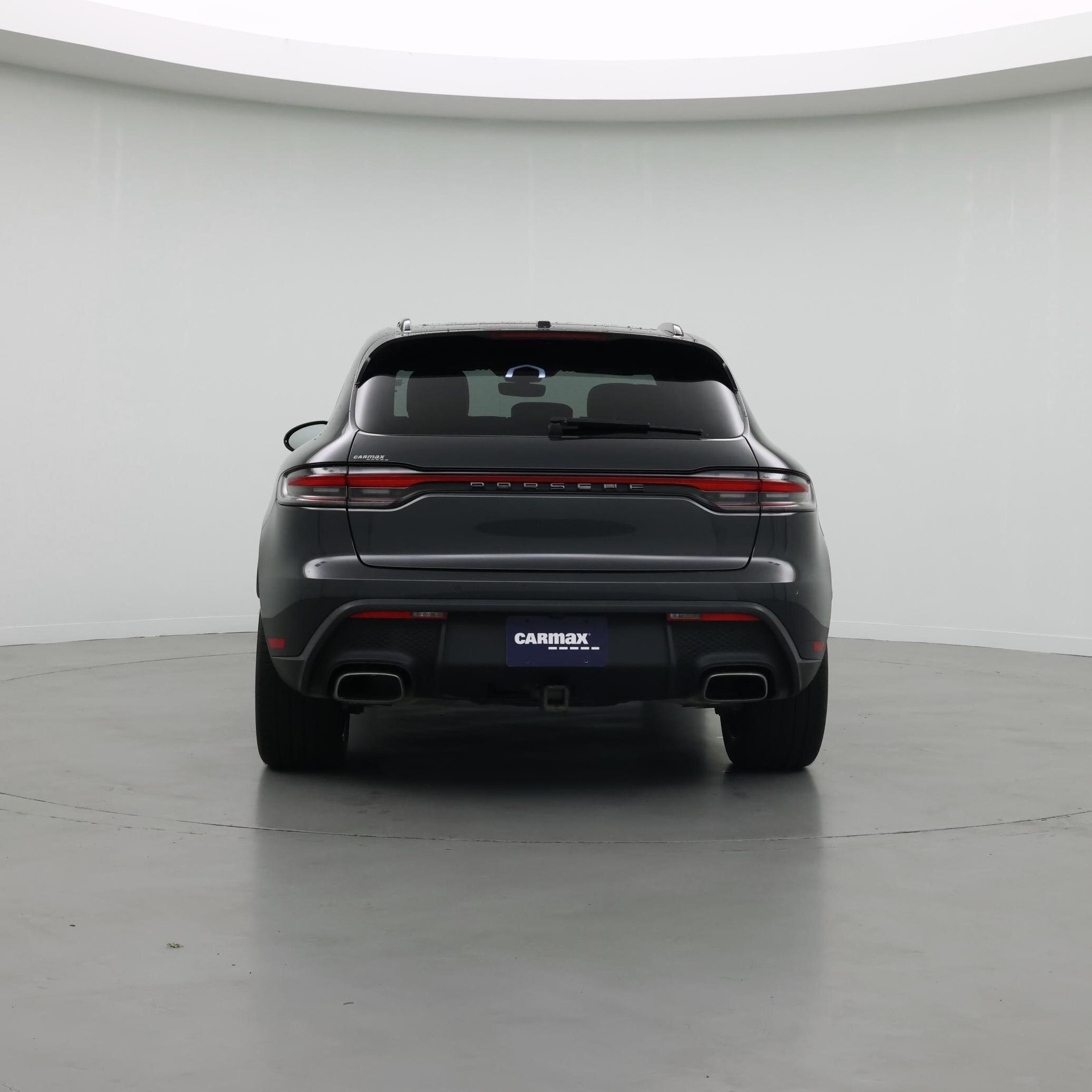 Thumbnail: 2023 Porsche Macan - 6