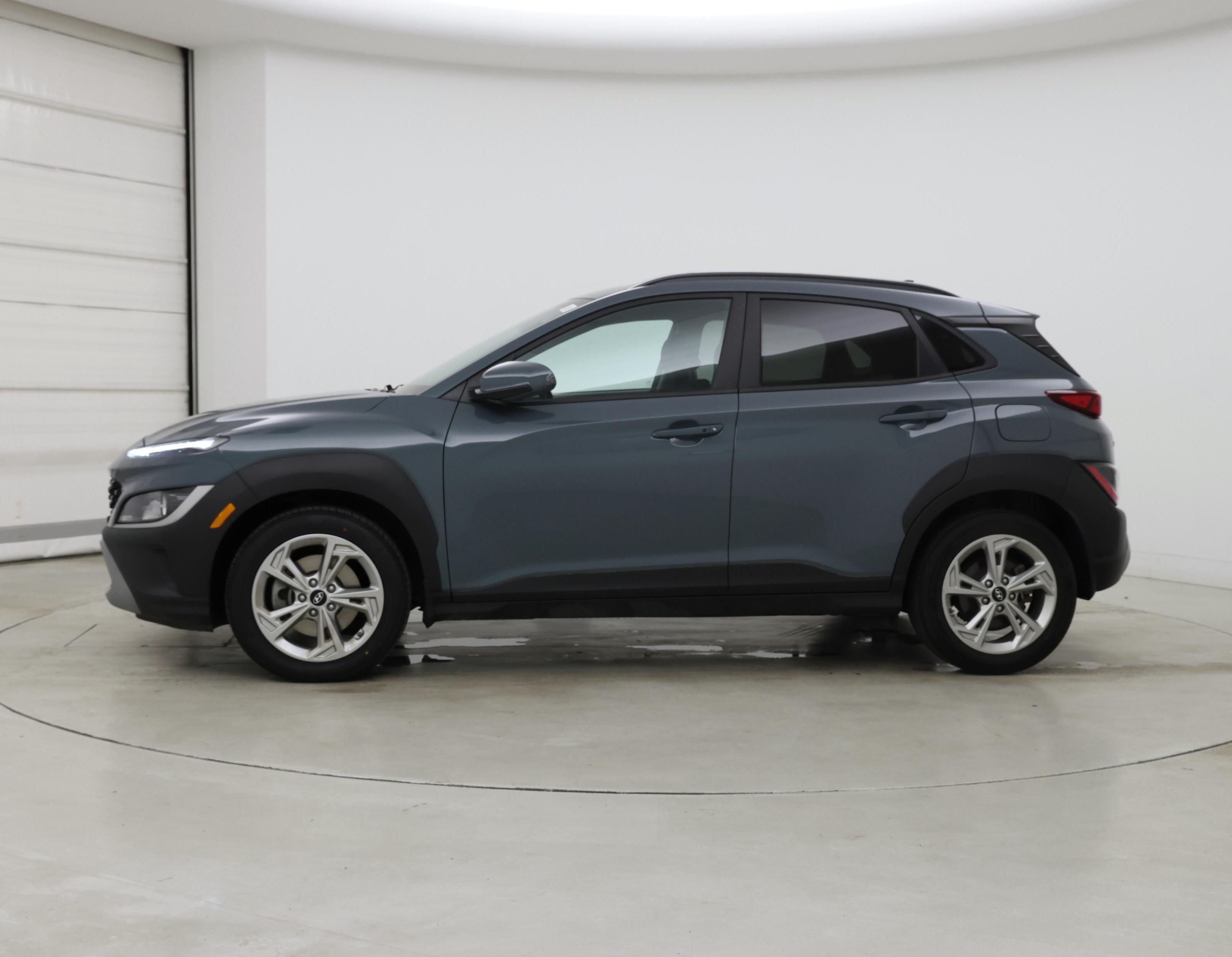 Thumbnail: 2022 Hyundai Kona - 3