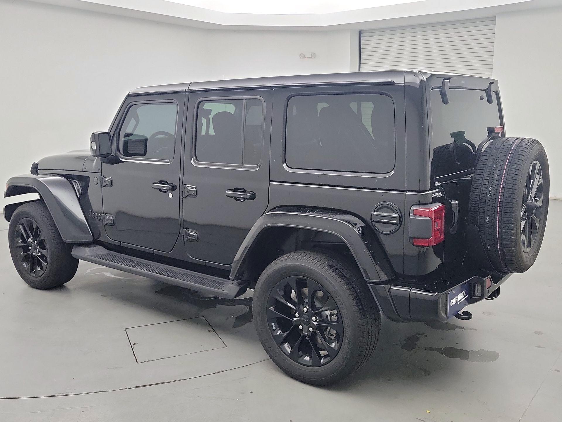 Thumbnail: 2023 Jeep Wrangler - 7