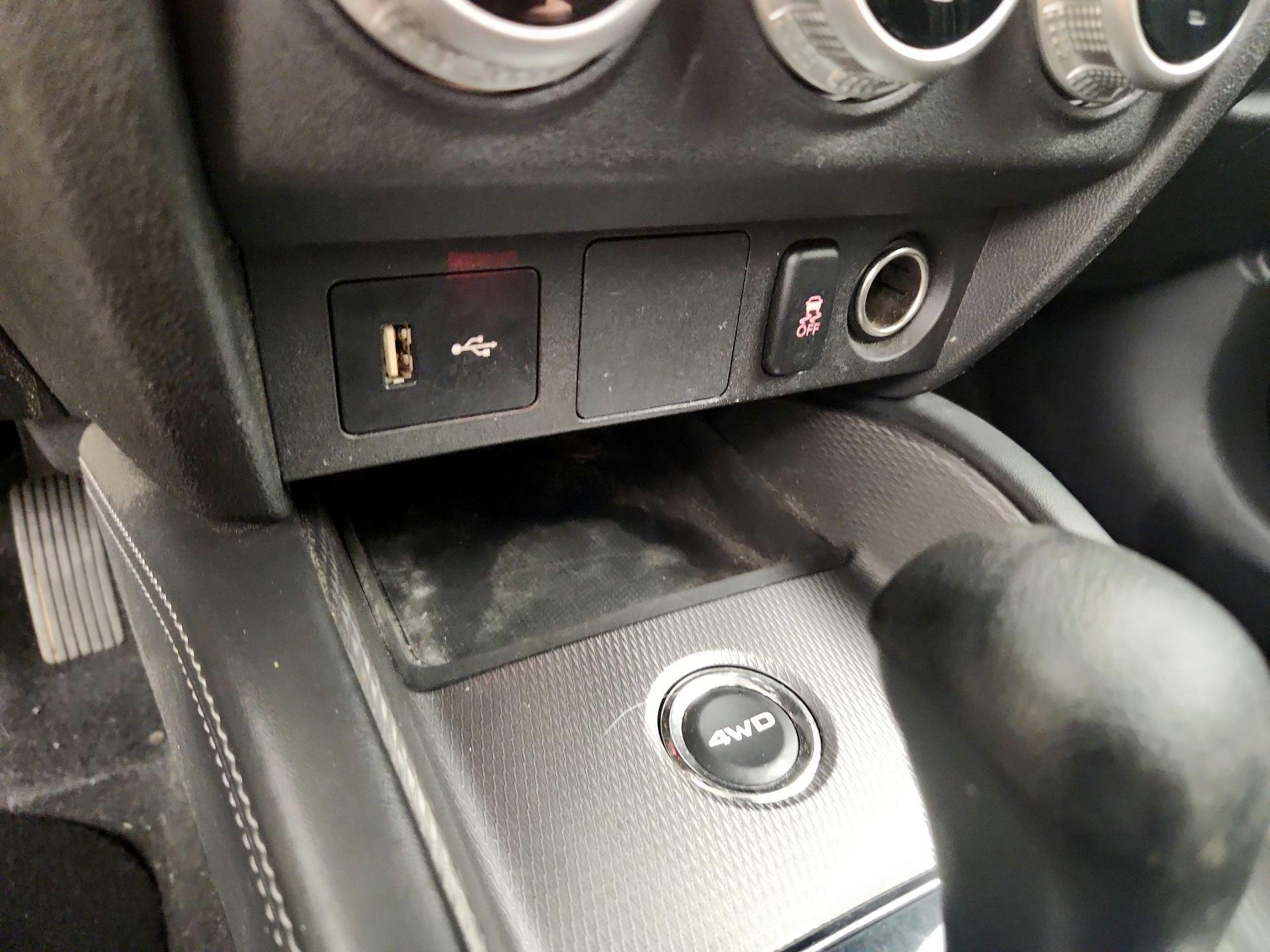 Thumbnail: 2024 Mitsubishi Outlander Sport - 18