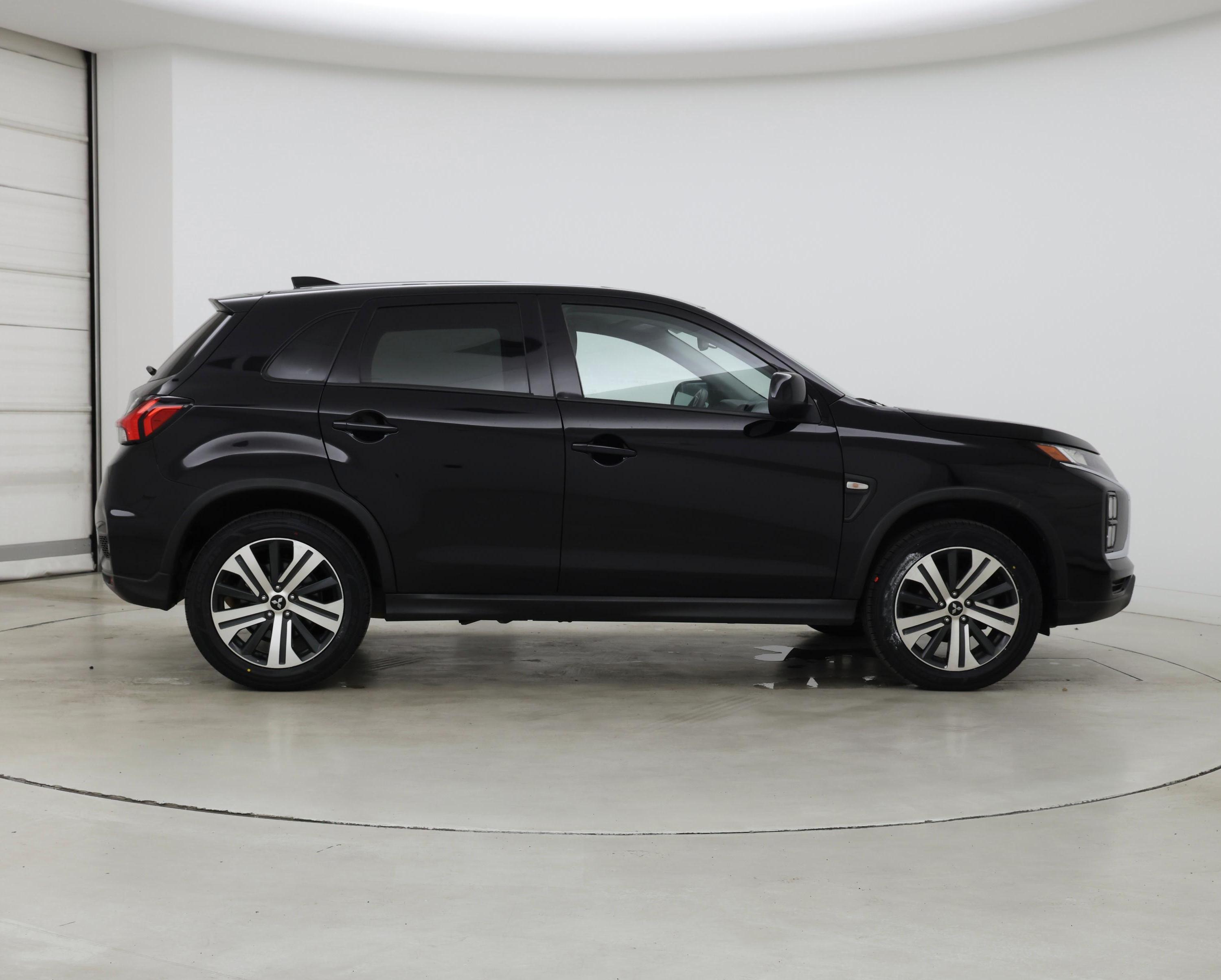 Thumbnail: 2024 Mitsubishi Outlander Sport - 7
