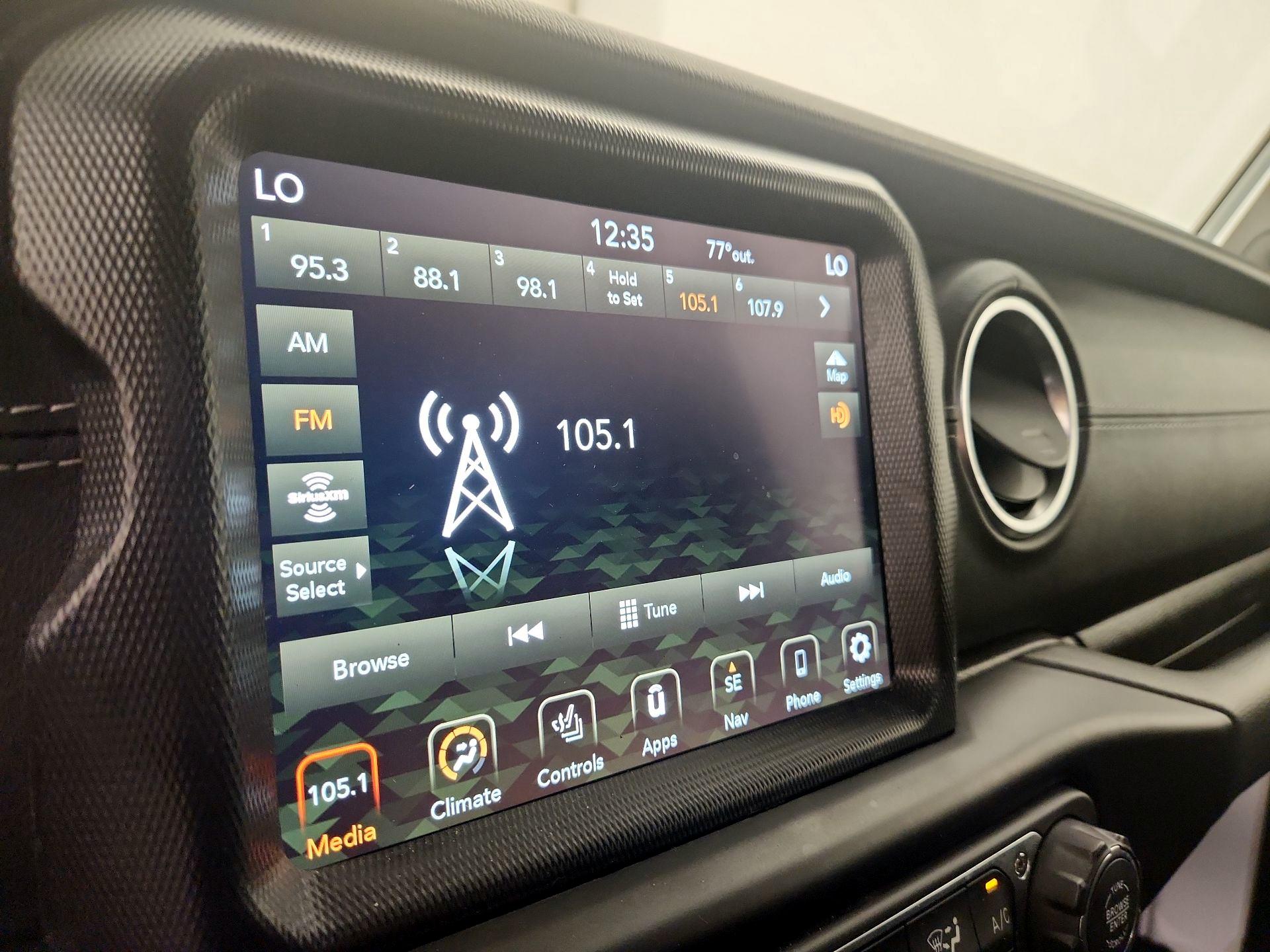Thumbnail: 2021 Jeep Wrangler - 16