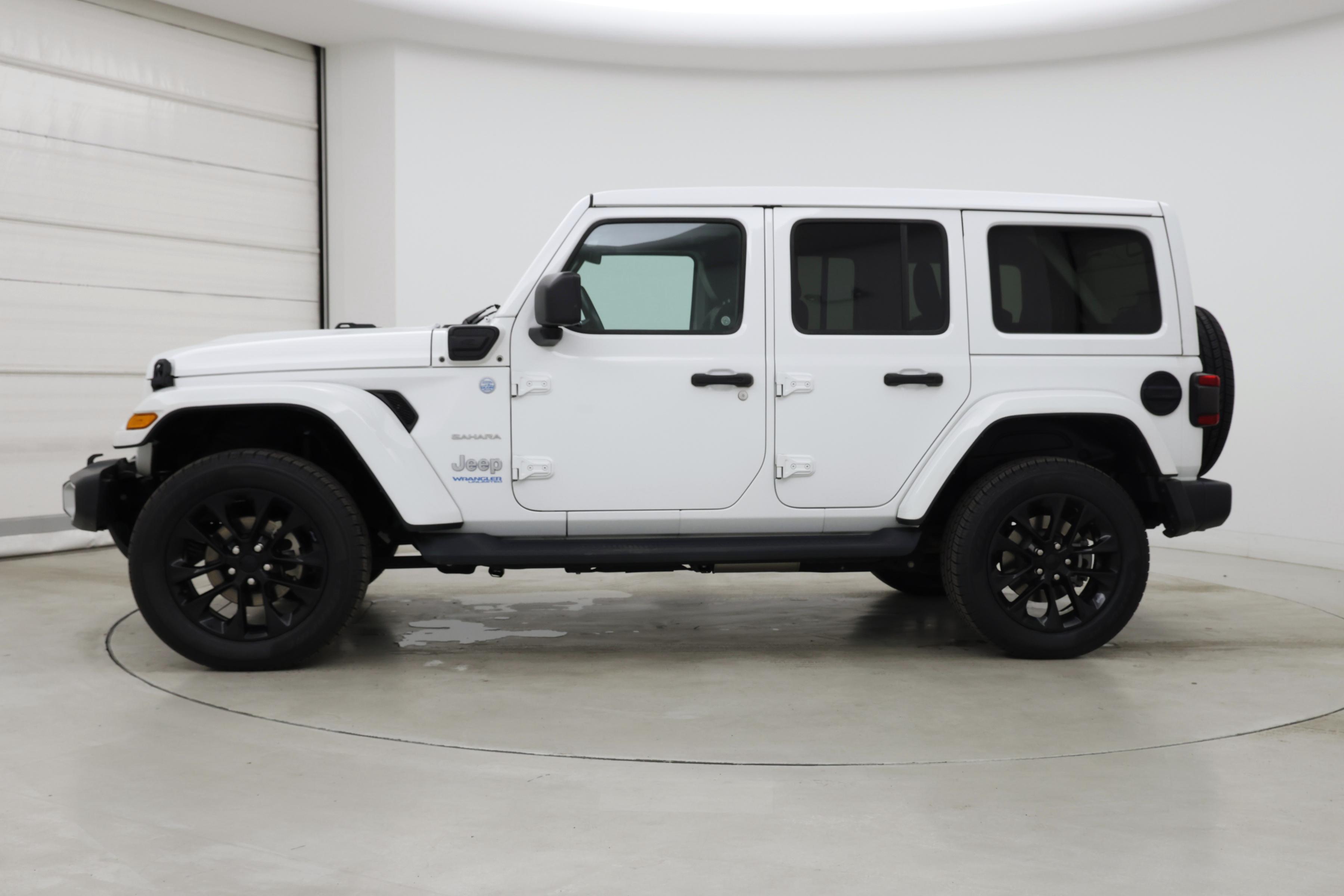 Thumbnail: 2021 Jeep Wrangler - 3