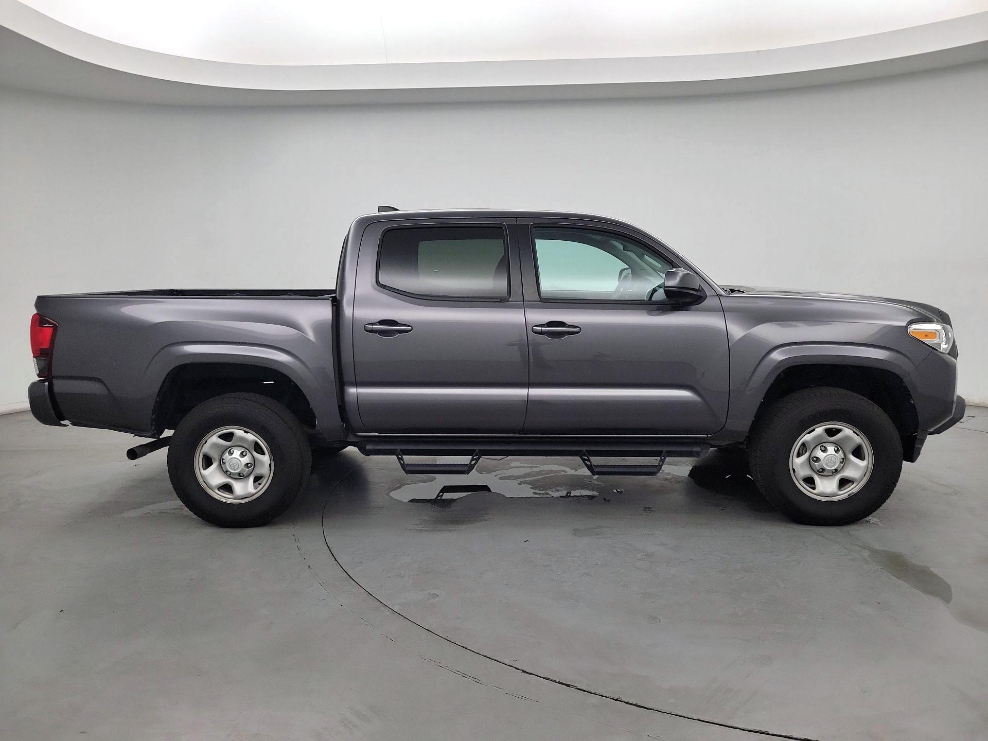 Thumbnail: 2021 Toyota Tacoma - 4