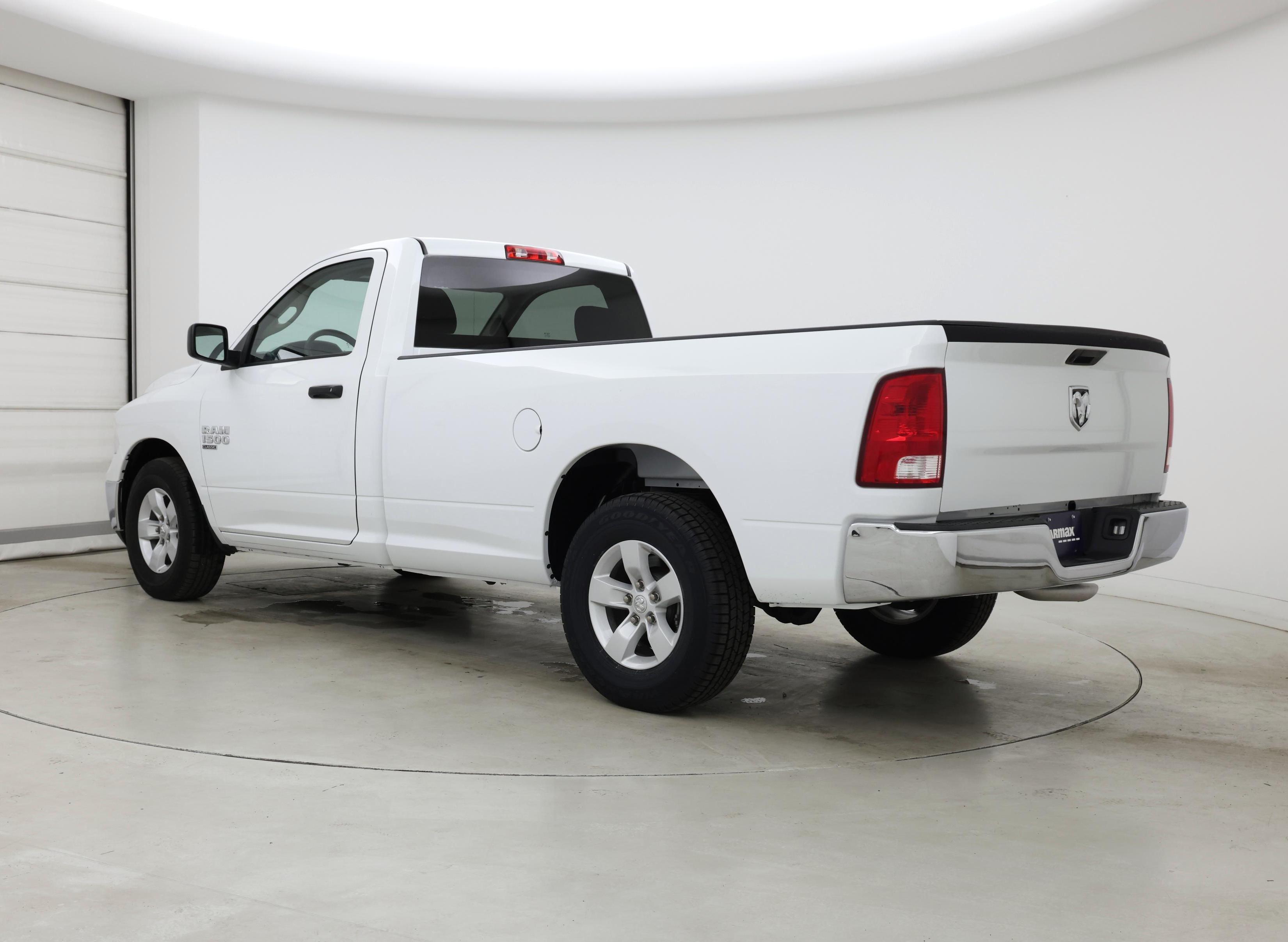 Thumbnail: 2023 RAM 1500 Classic - 2