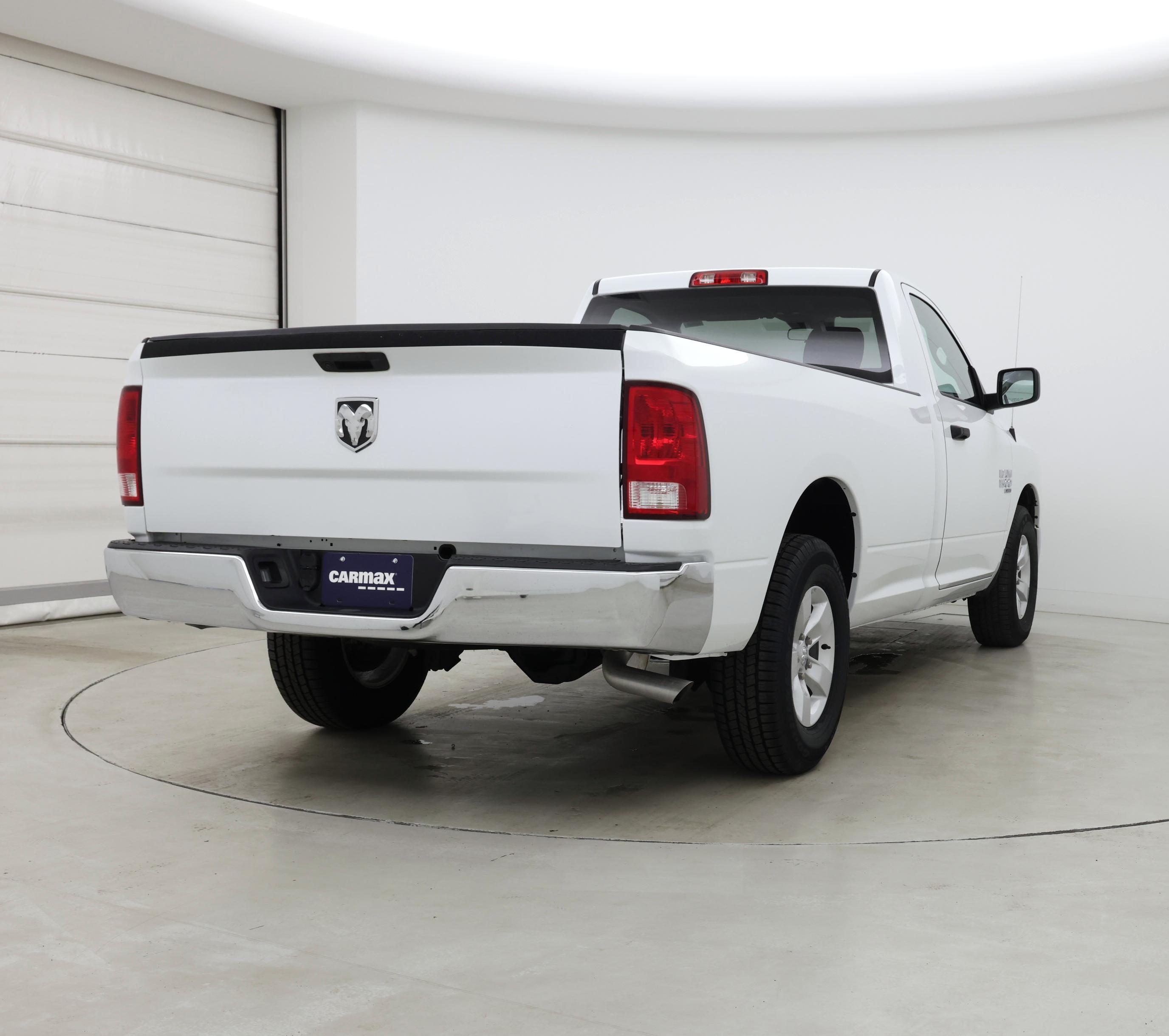 Thumbnail: 2023 RAM 1500 Classic - 8