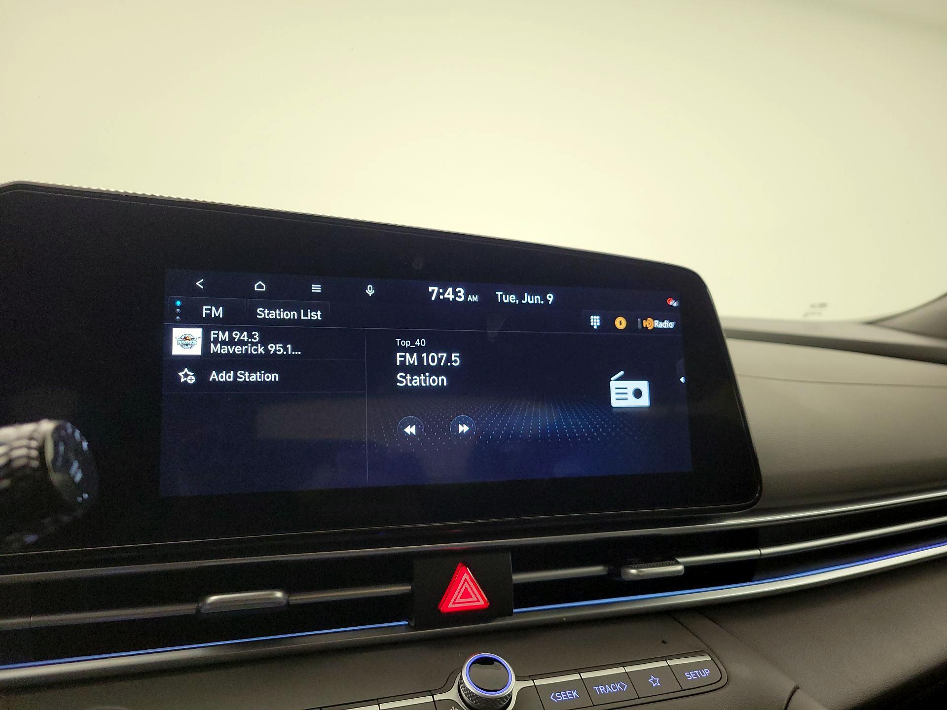 Thumbnail: 2025 Hyundai Elantra - 15