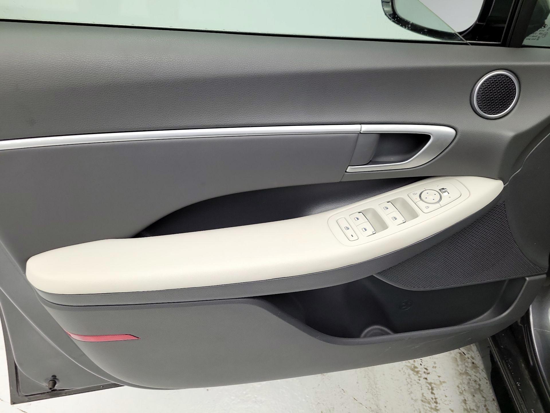 Thumbnail: 2025 Hyundai Sonata - 12