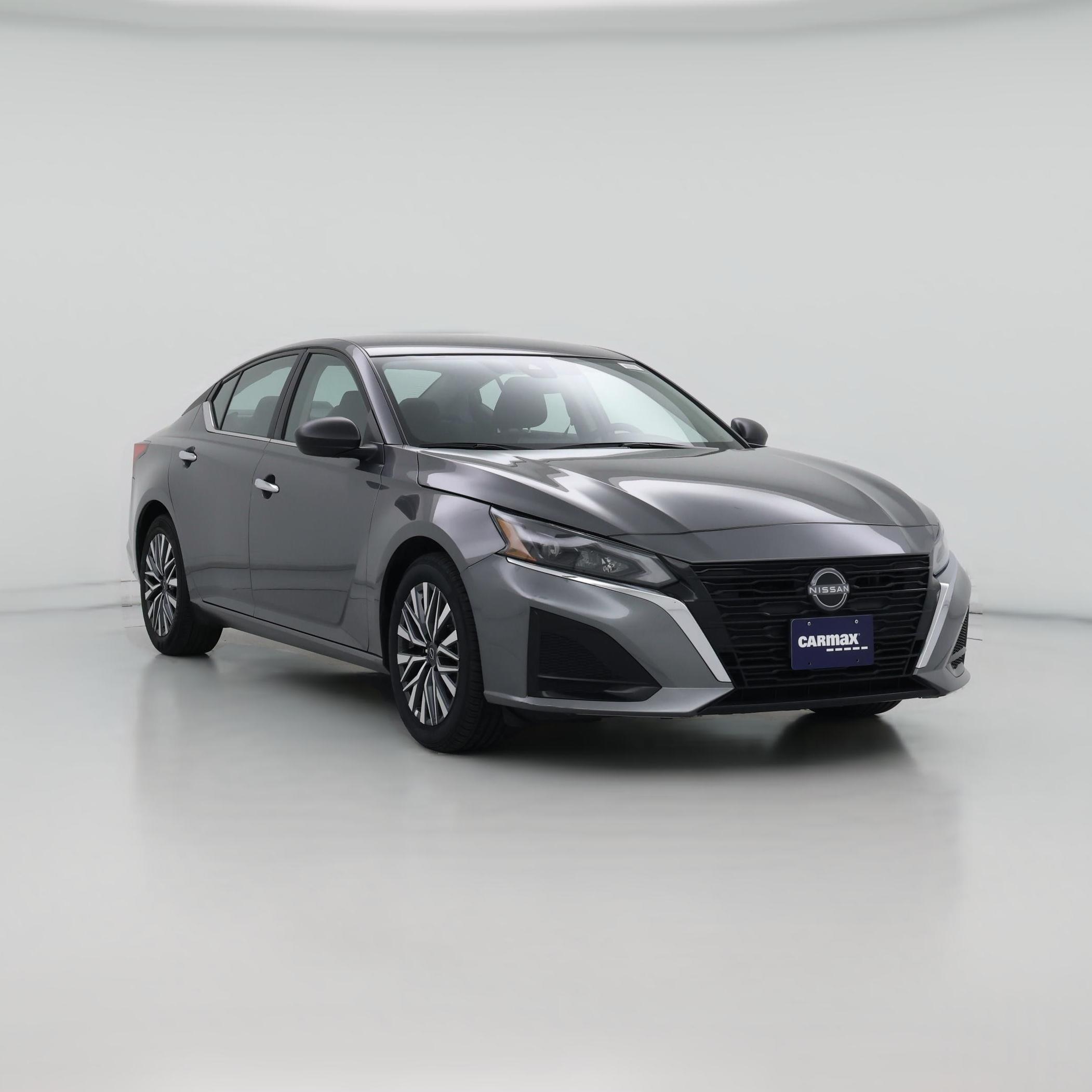 Thumbnail: 2025 Nissan Altima - 1