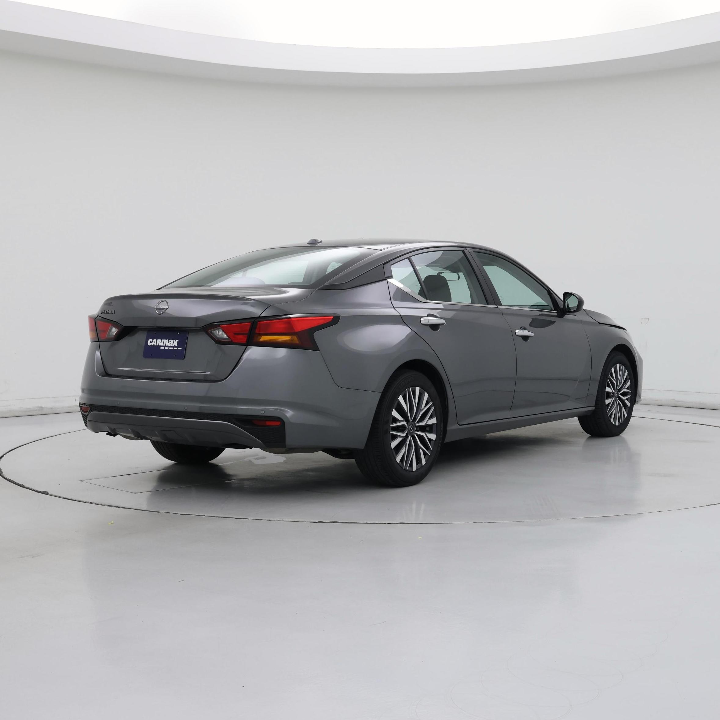 Thumbnail: 2025 Nissan Altima - 8