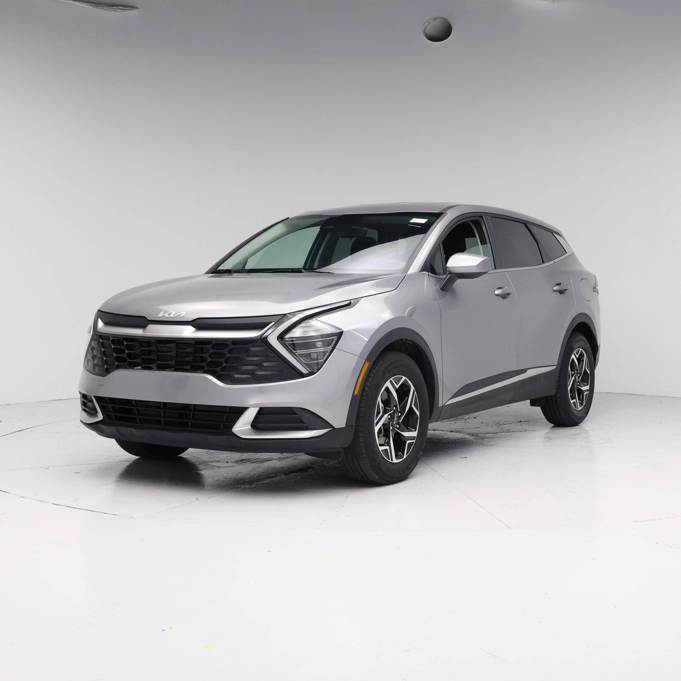 Thumbnail: 2025 Kia Sportage - 4