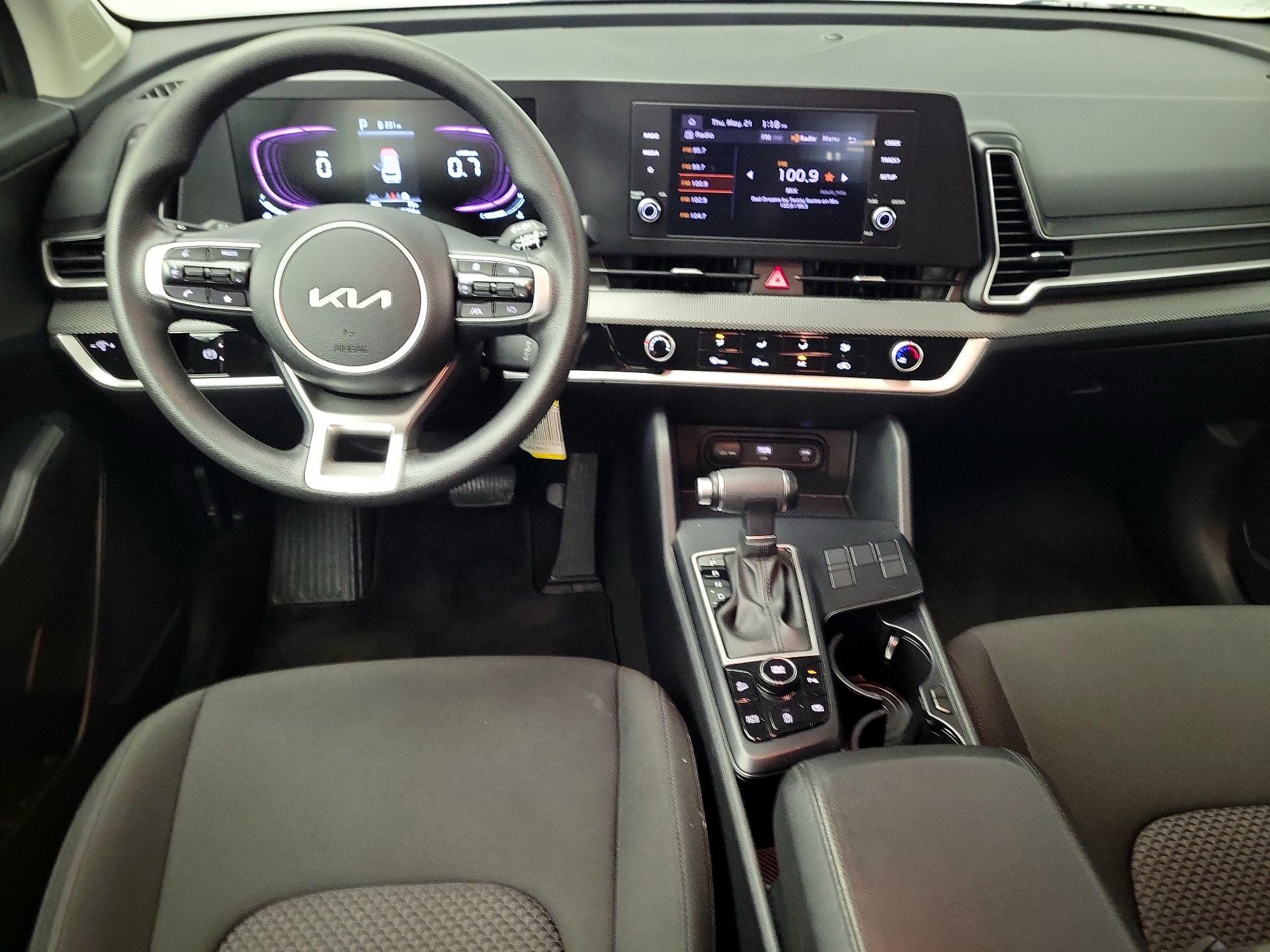Thumbnail: 2025 Kia Sportage - 9