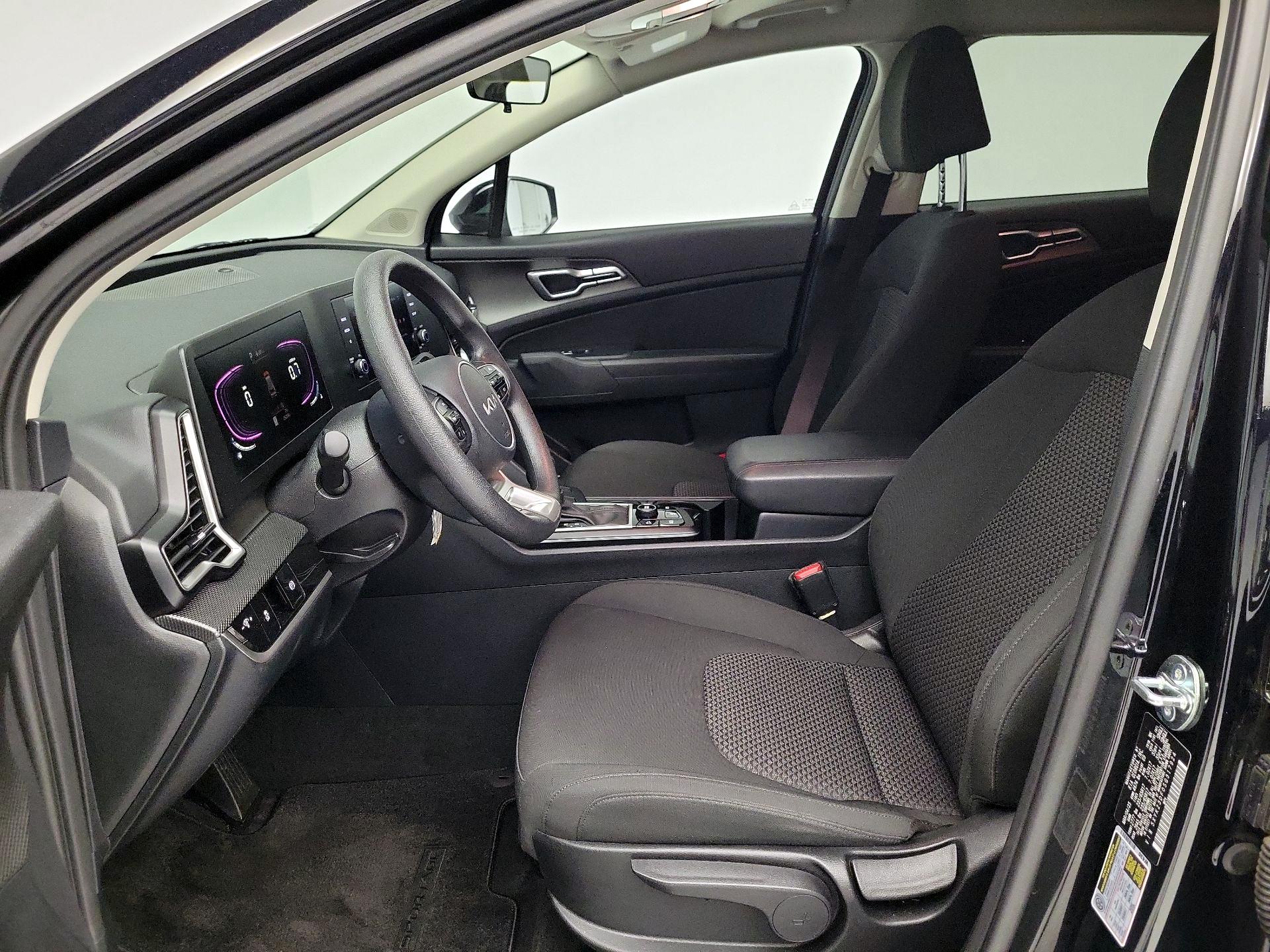 Thumbnail: 2025 Kia Sportage - 11