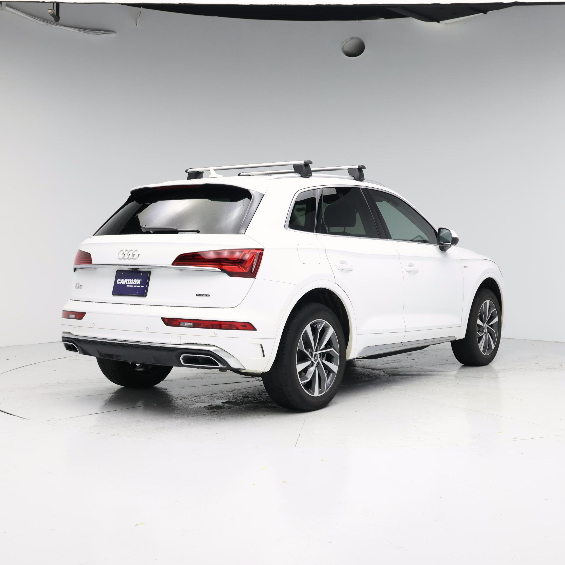 Thumbnail: 2023 Audi Q5 - 8