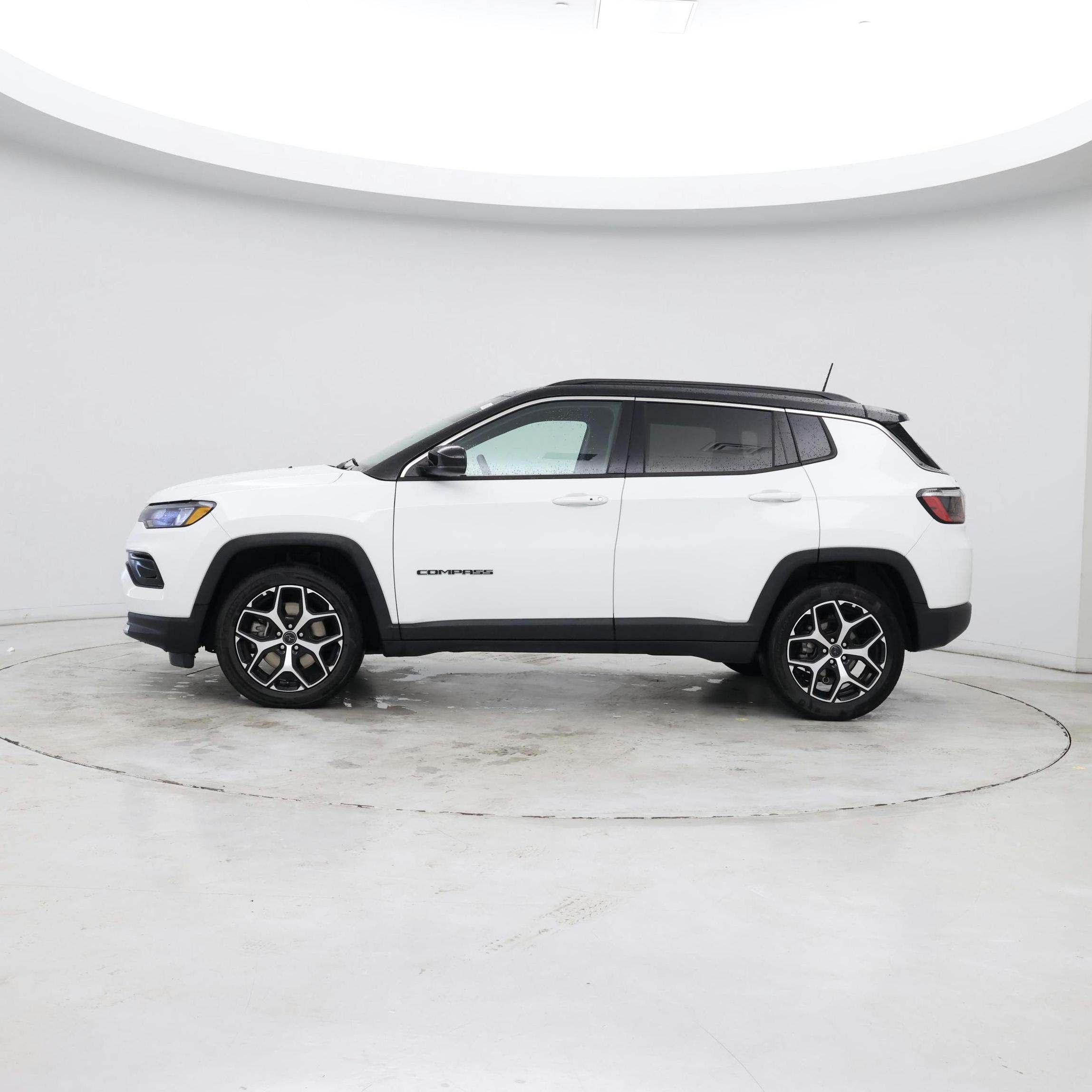 Thumbnail: 2025 Jeep Compass - 2