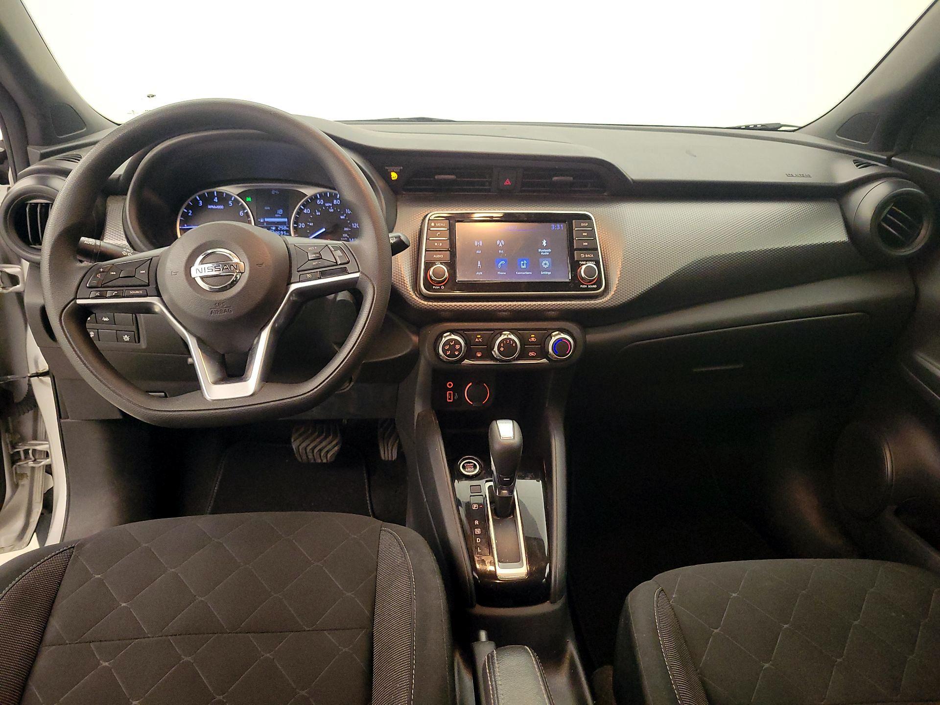 Thumbnail: 2020 Nissan Kicks - 9