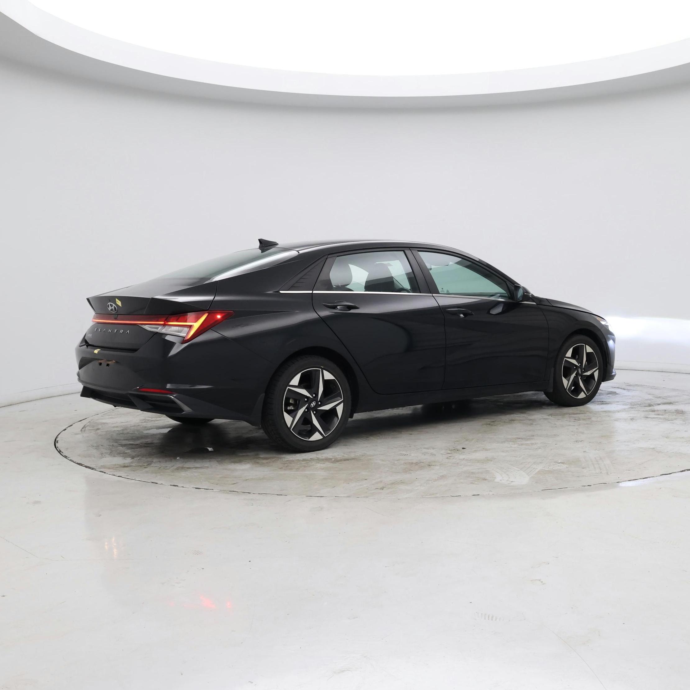 Thumbnail: 2022 Hyundai Elantra - 6