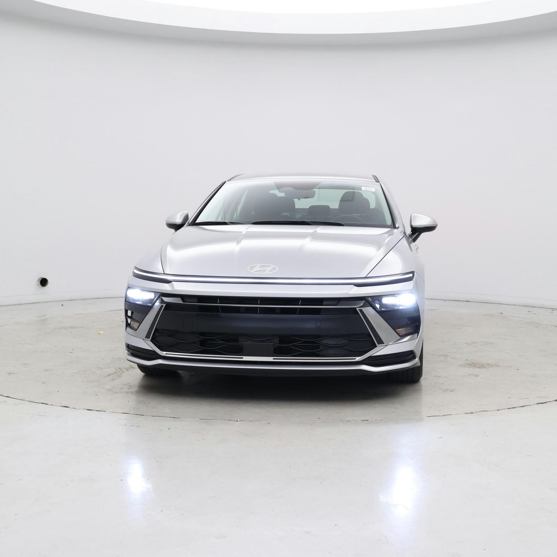 Thumbnail: 2025 Hyundai Sonata - 4