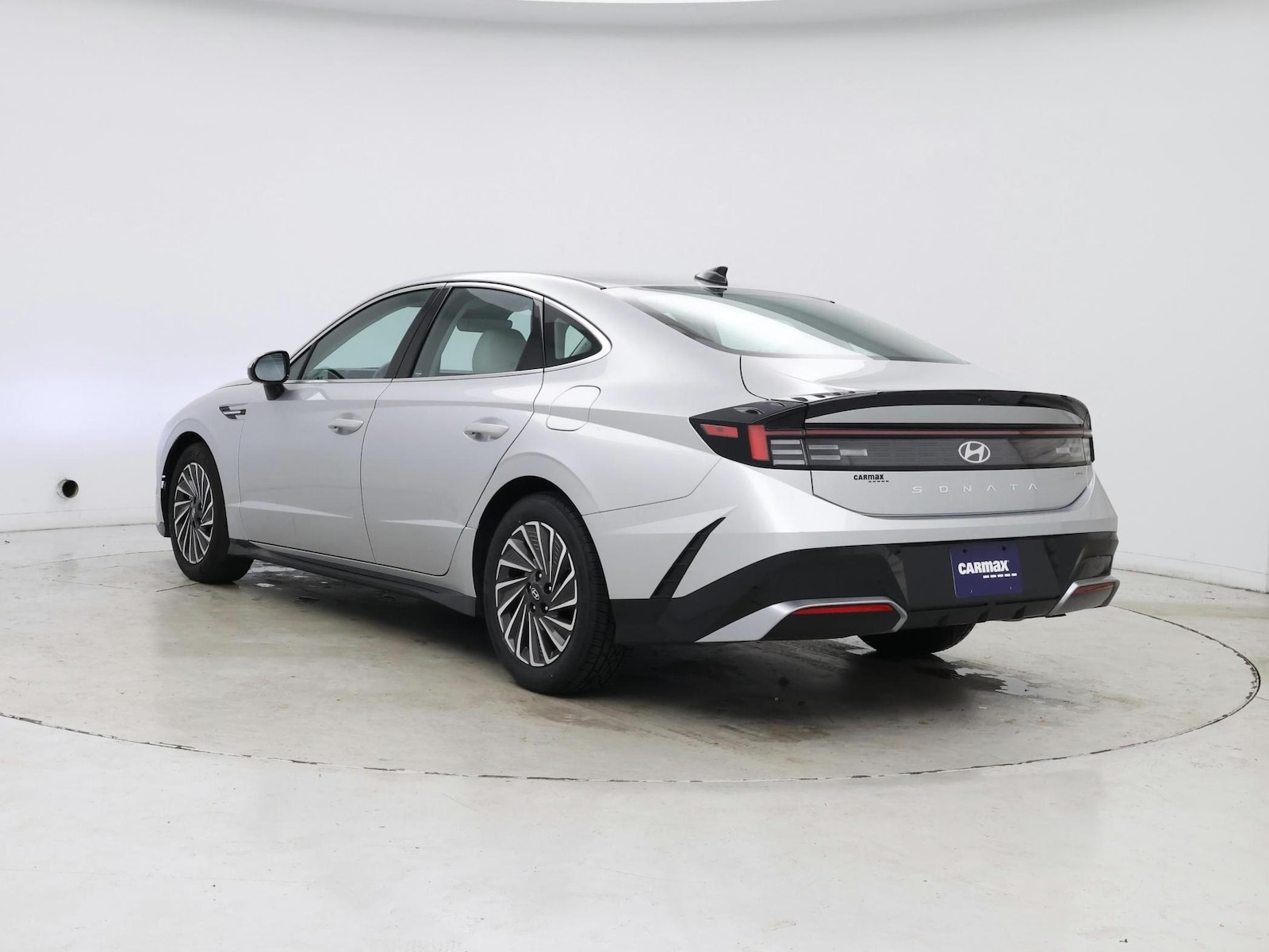 2025 Hyundai Sonata Hybrid SEL - Photo 3