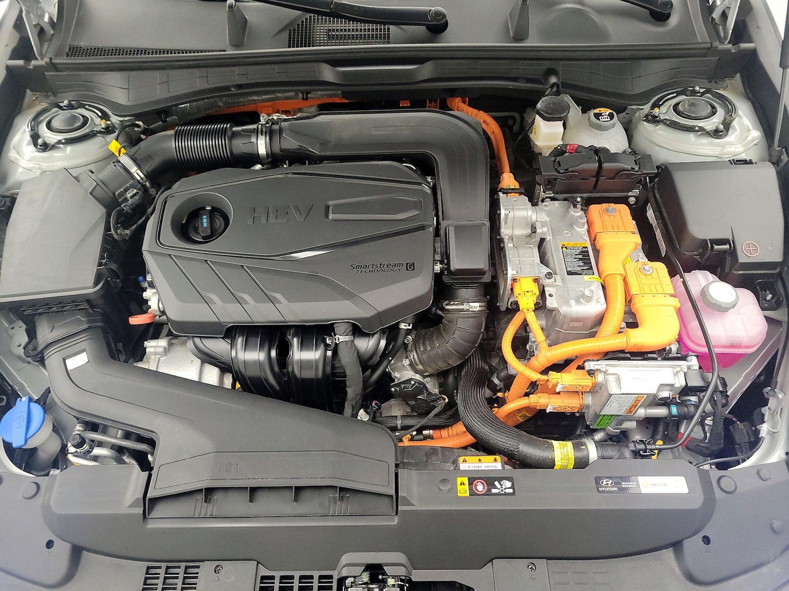 2025 Hyundai Sonata Hybrid SEL - Photo 22