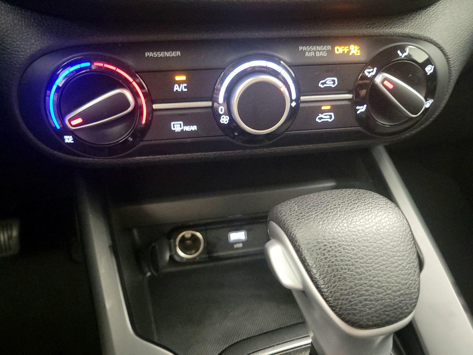 Thumbnail: 2025 Kia Soul - 17