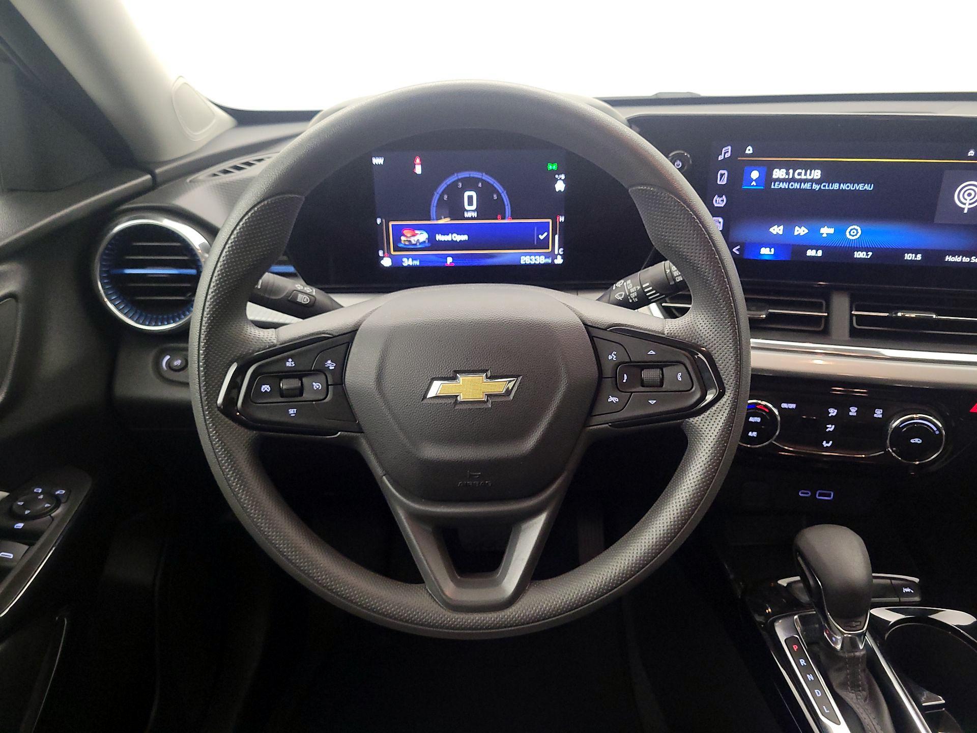 Thumbnail: 2025 Chevrolet Trax - 10
