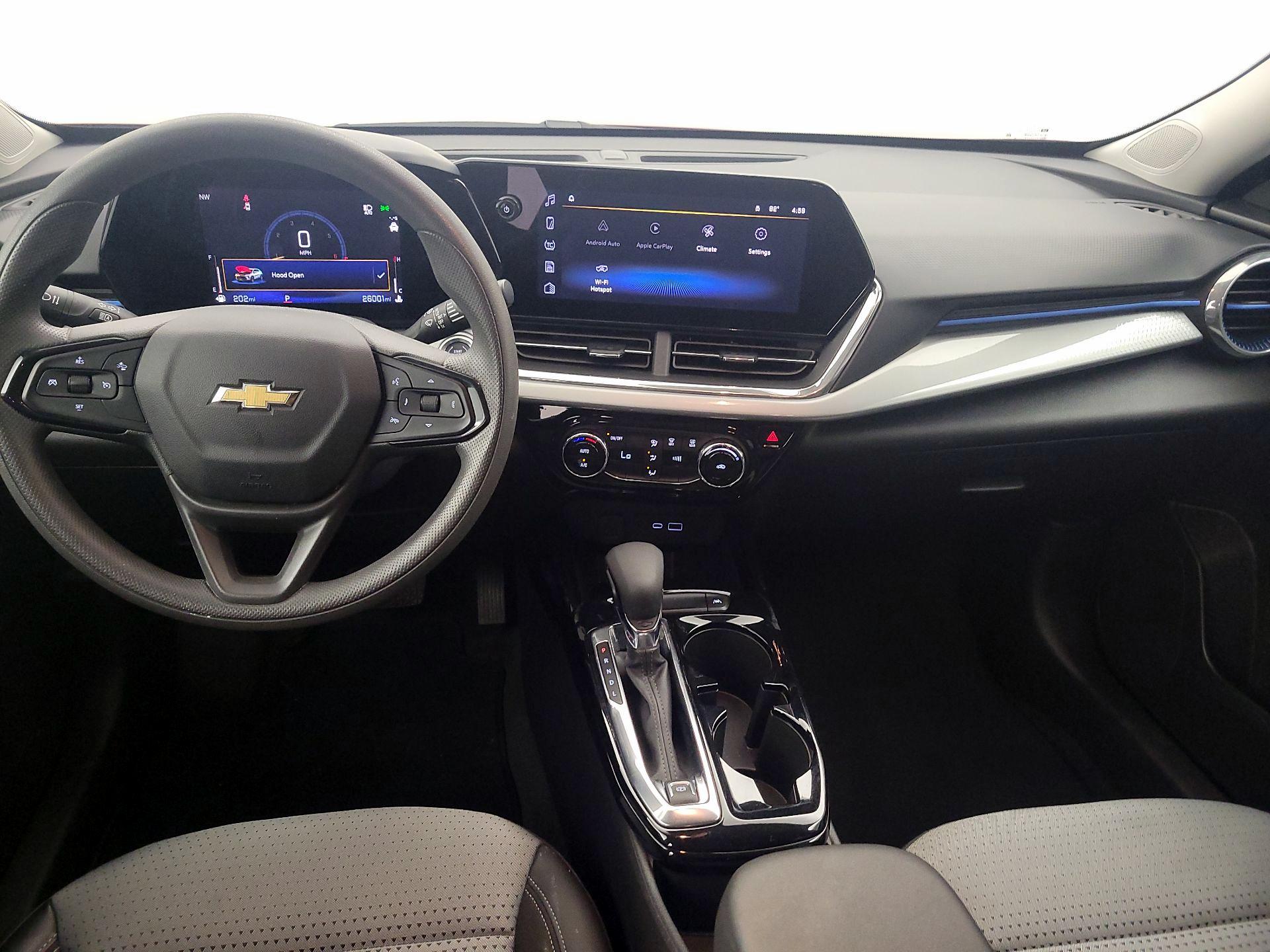 Thumbnail: 2025 Chevrolet Trax - 9