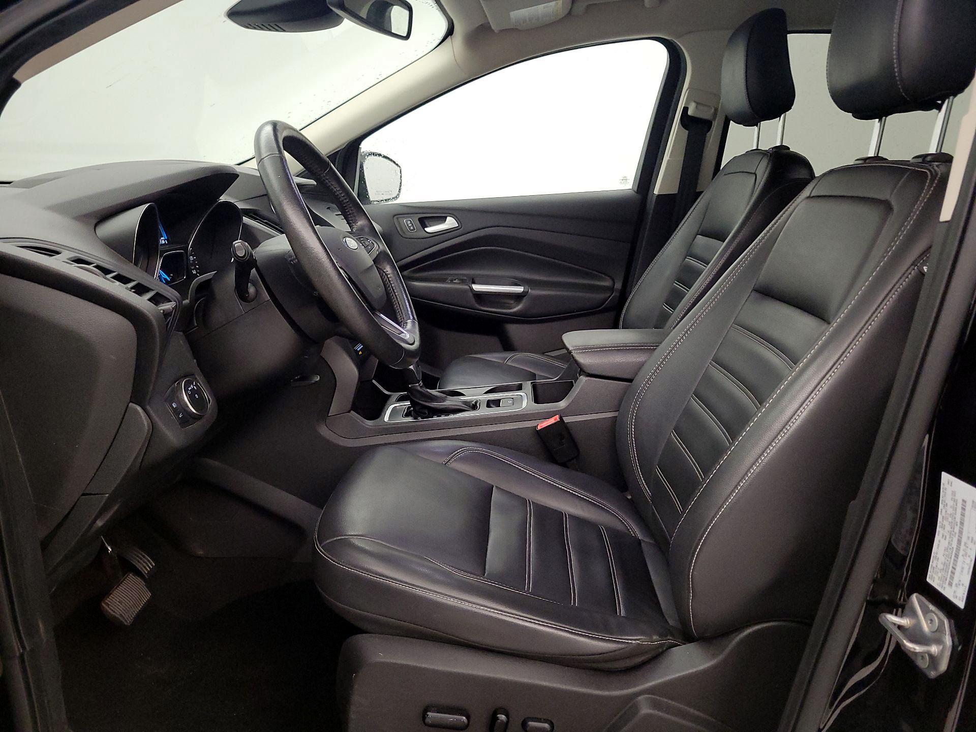 Thumbnail: 2019 Ford Escape - 11
