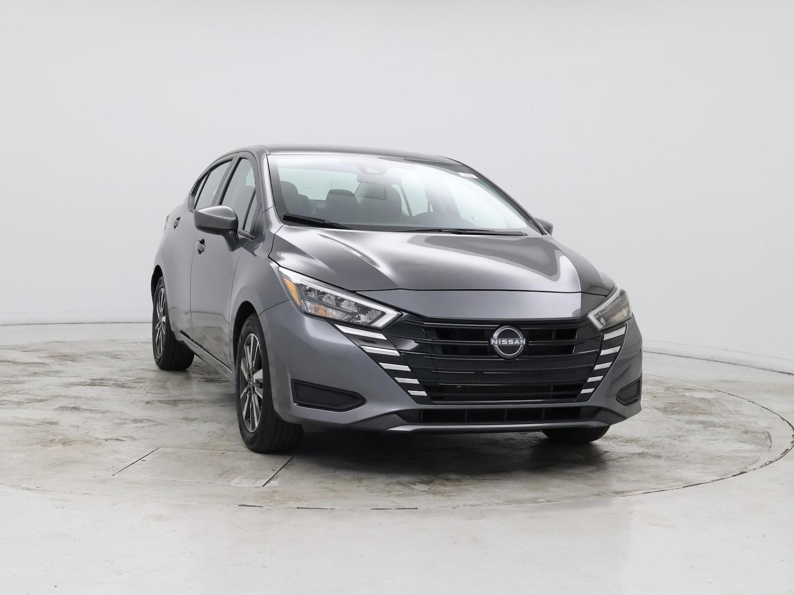2025 Nissan Versa Sedan SV - Photo 6