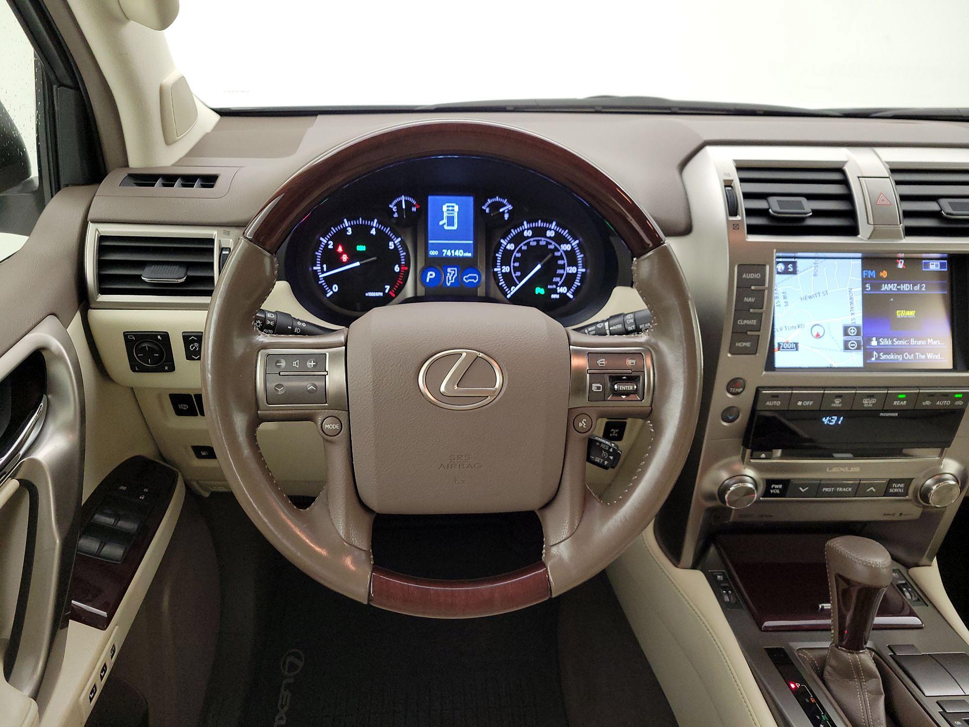 Thumbnail: 2018 Lexus GX - 10