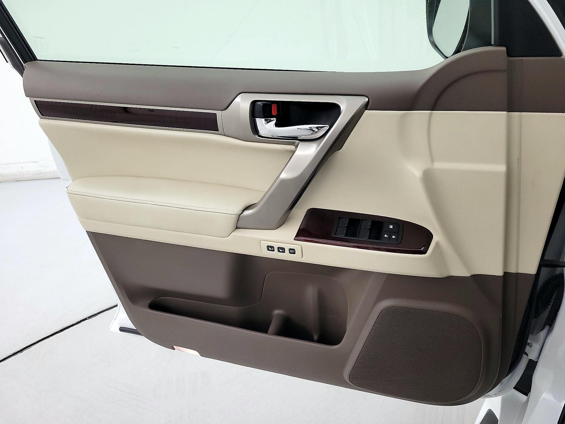Thumbnail: 2018 Lexus GX - 12