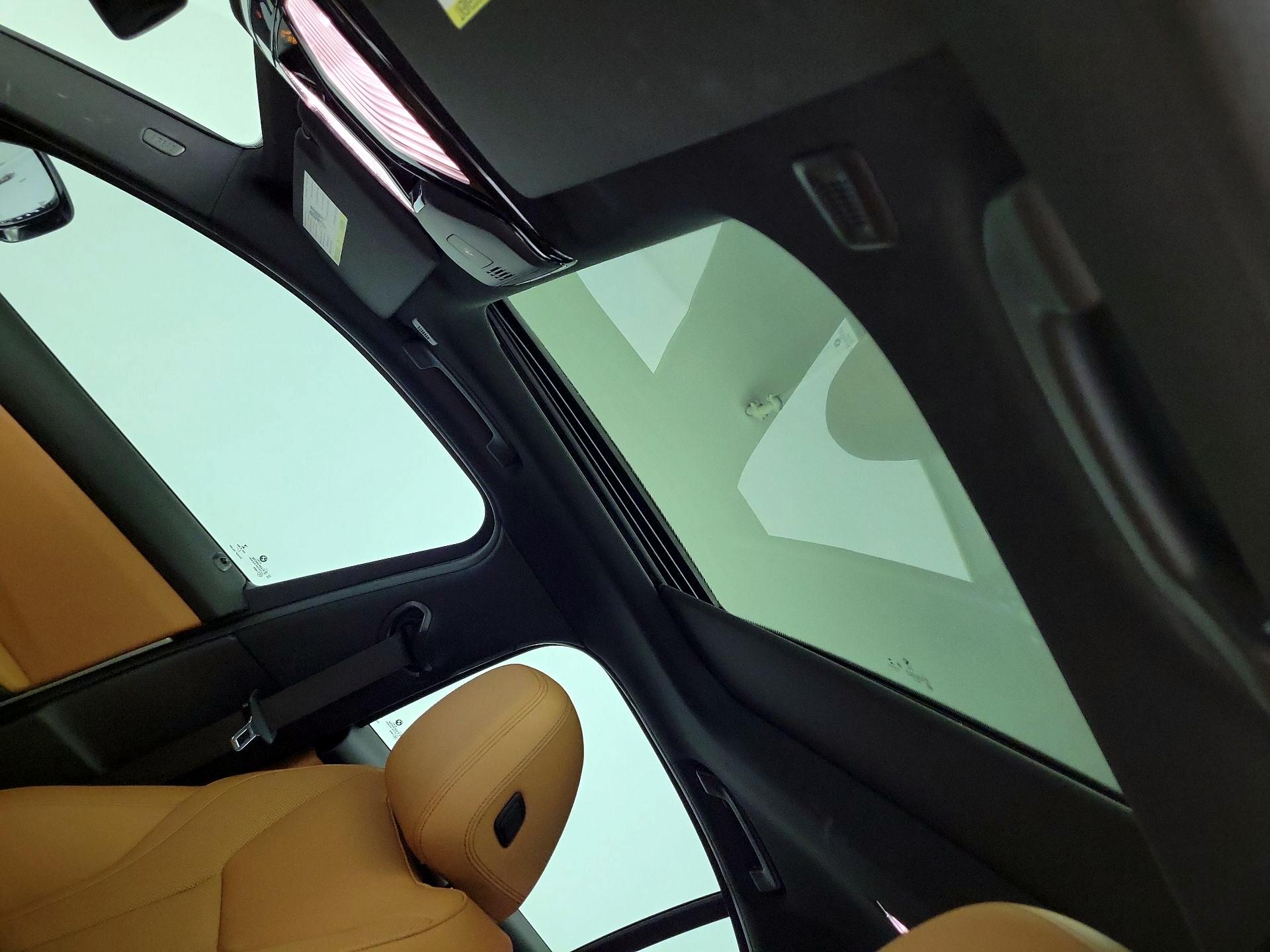 Thumbnail: 2022 BMW 3 Series - 20