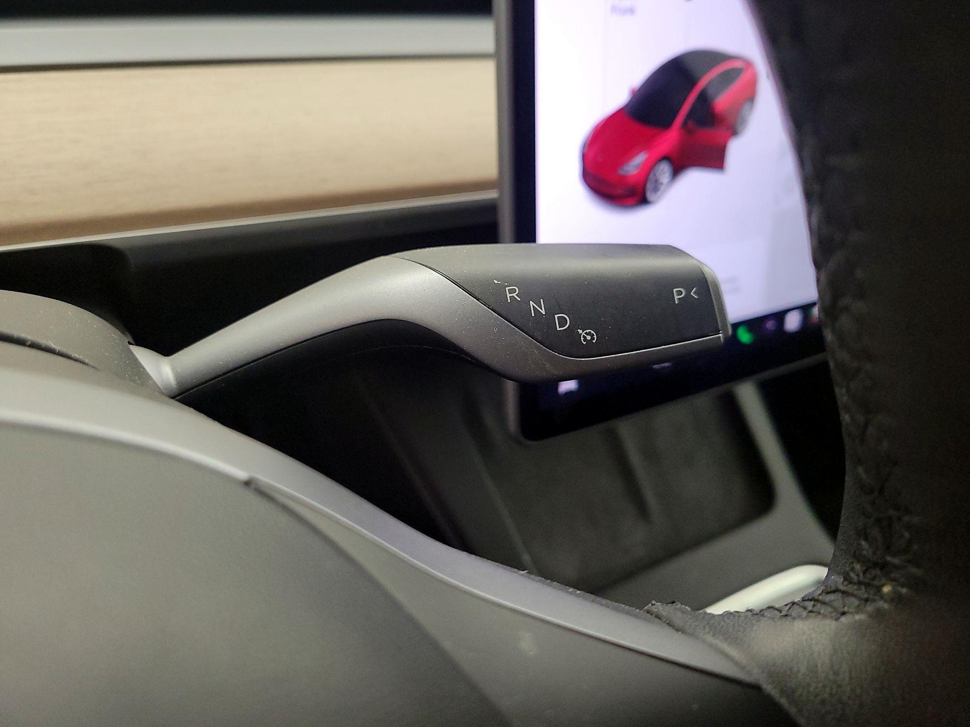 Thumbnail: 2022 Tesla Model 3 - 17