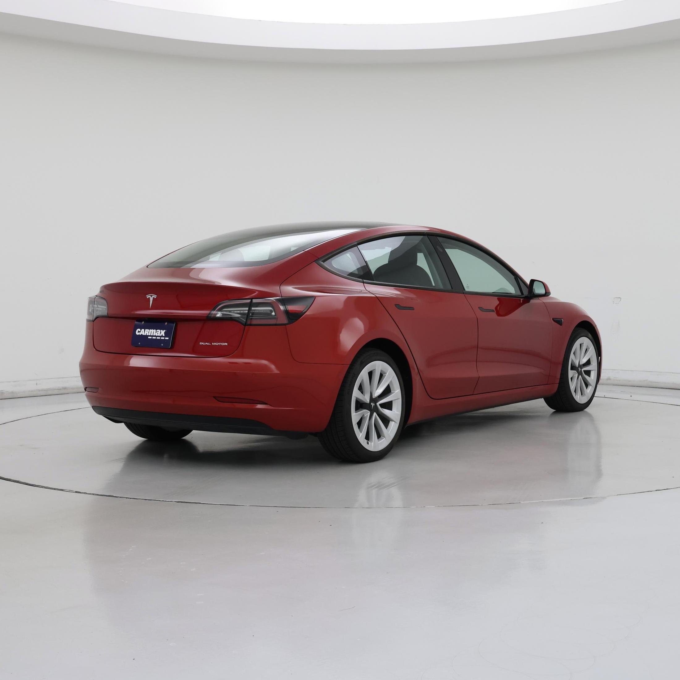 Thumbnail: 2022 Tesla Model 3 - 8