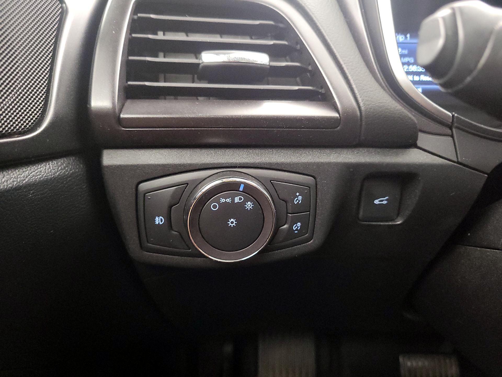 Thumbnail: 2019 Ford Fusion - 13