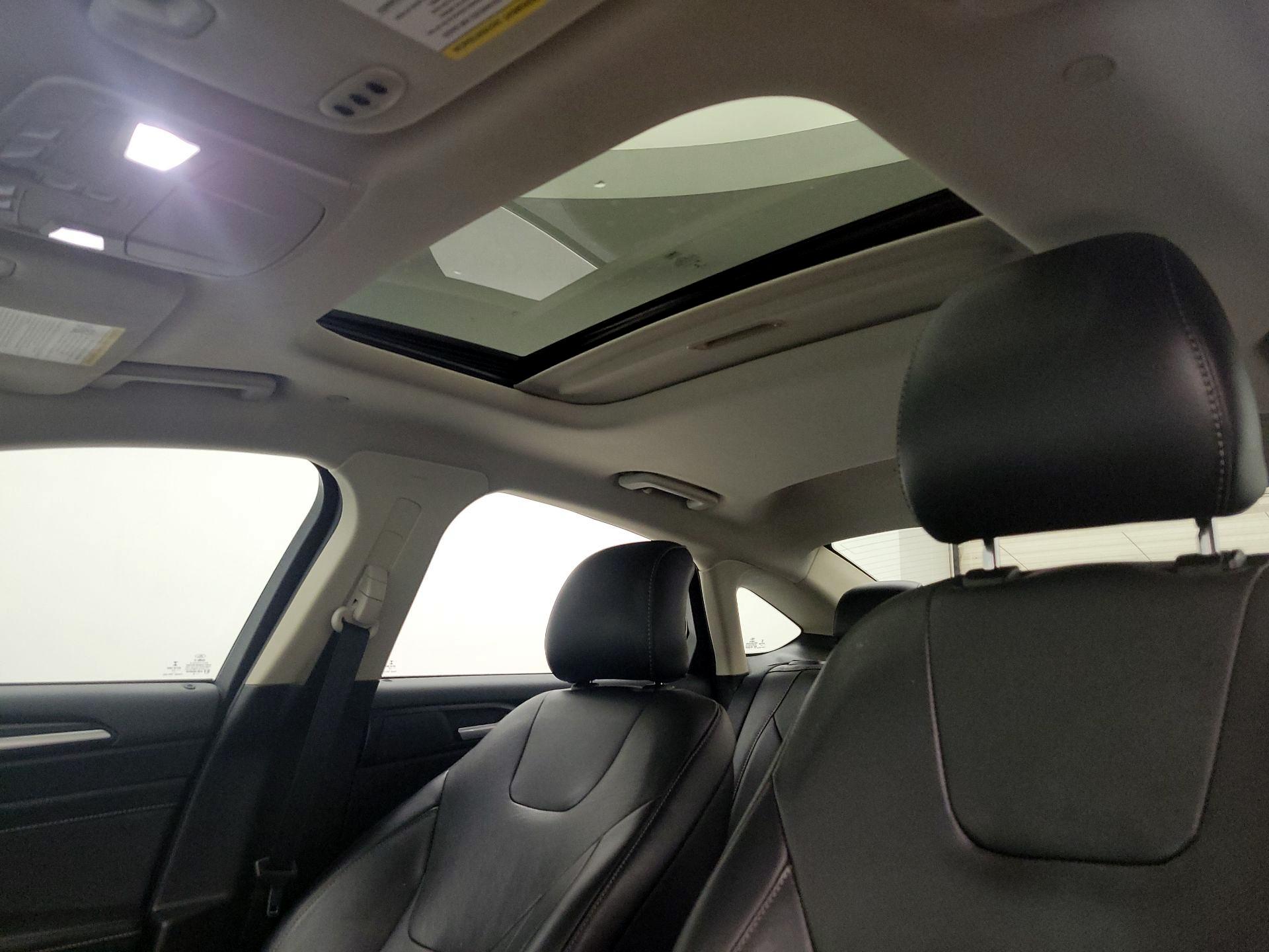 Thumbnail: 2019 Ford Fusion - 19