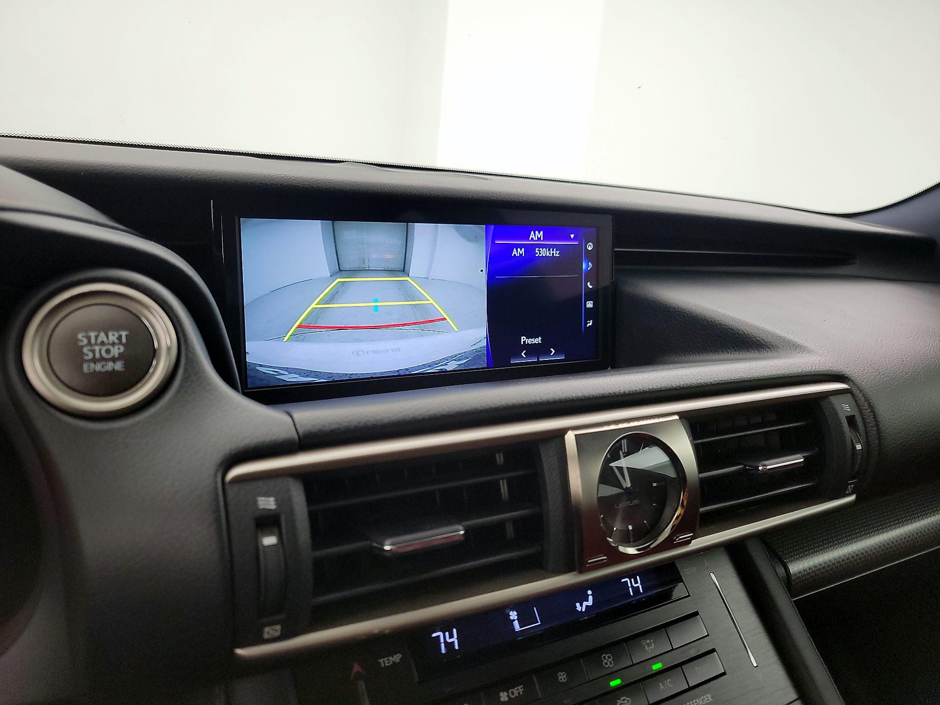 Thumbnail: 2018 Lexus IS - 15